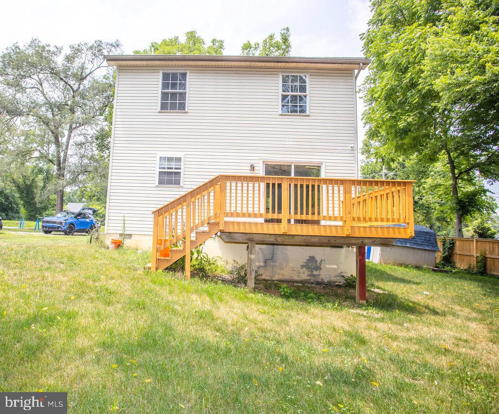 8 WHITING AVENUE