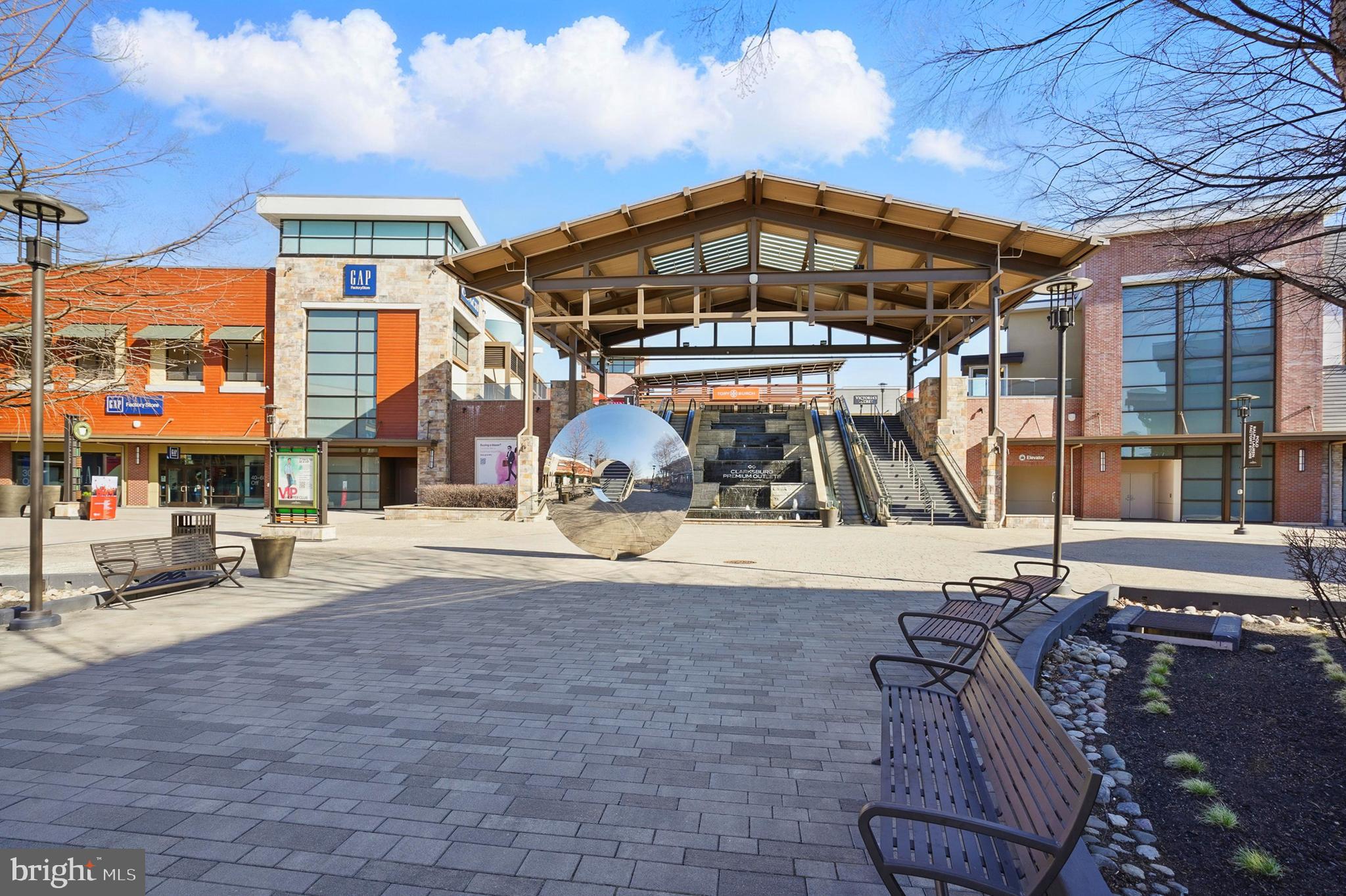 CABIN BRANCH - Residential