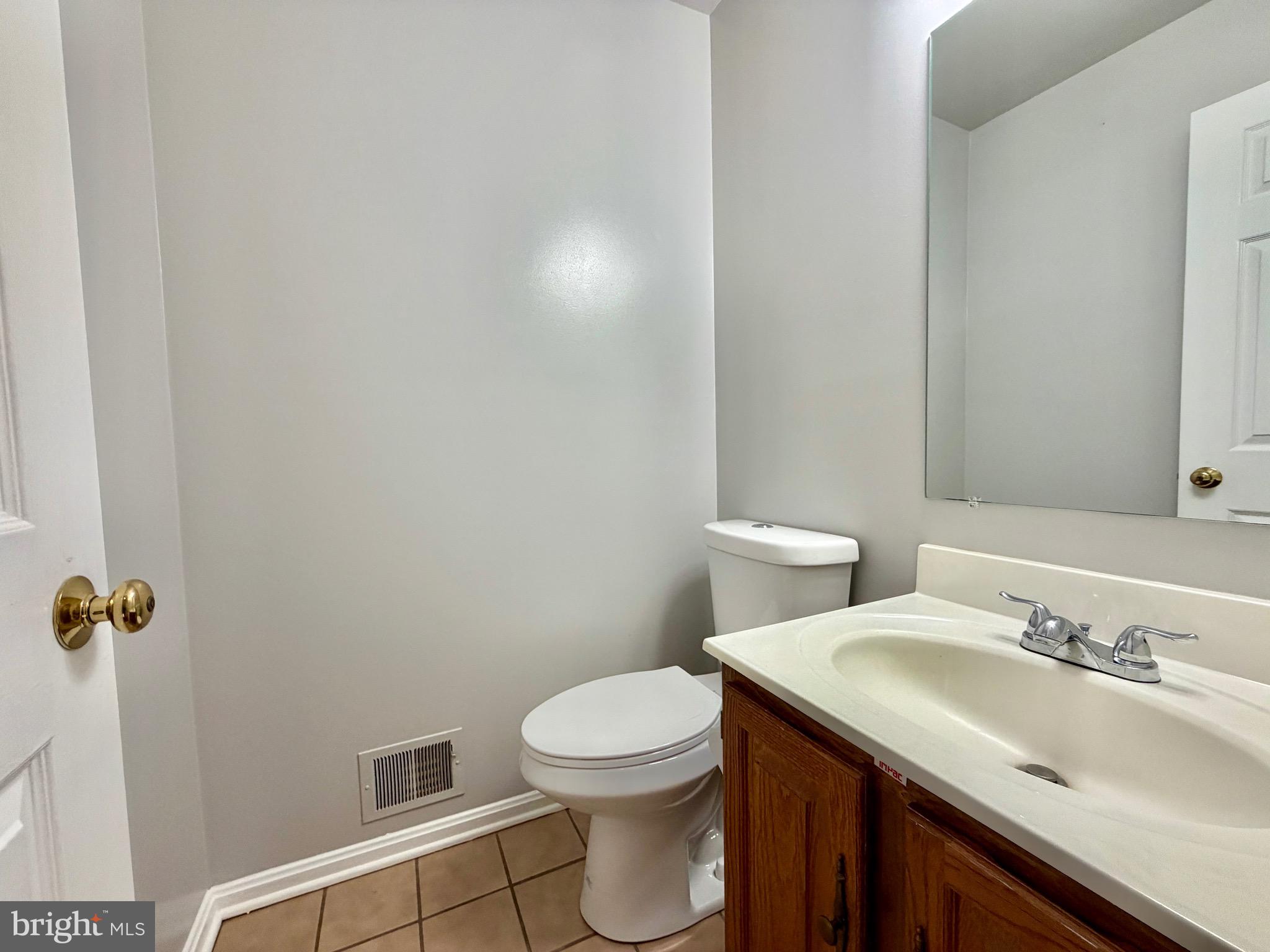 CONCORD VILLAGE - Residential Lease