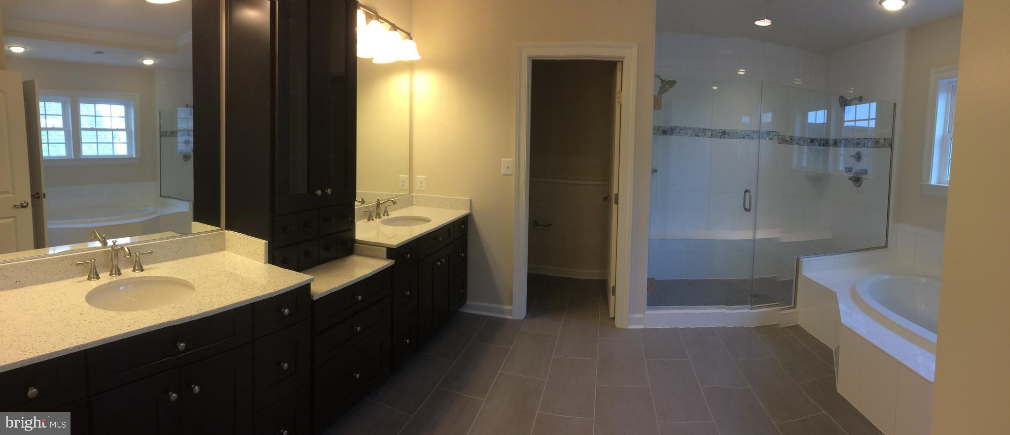 POOLEDALE FARM - Residential