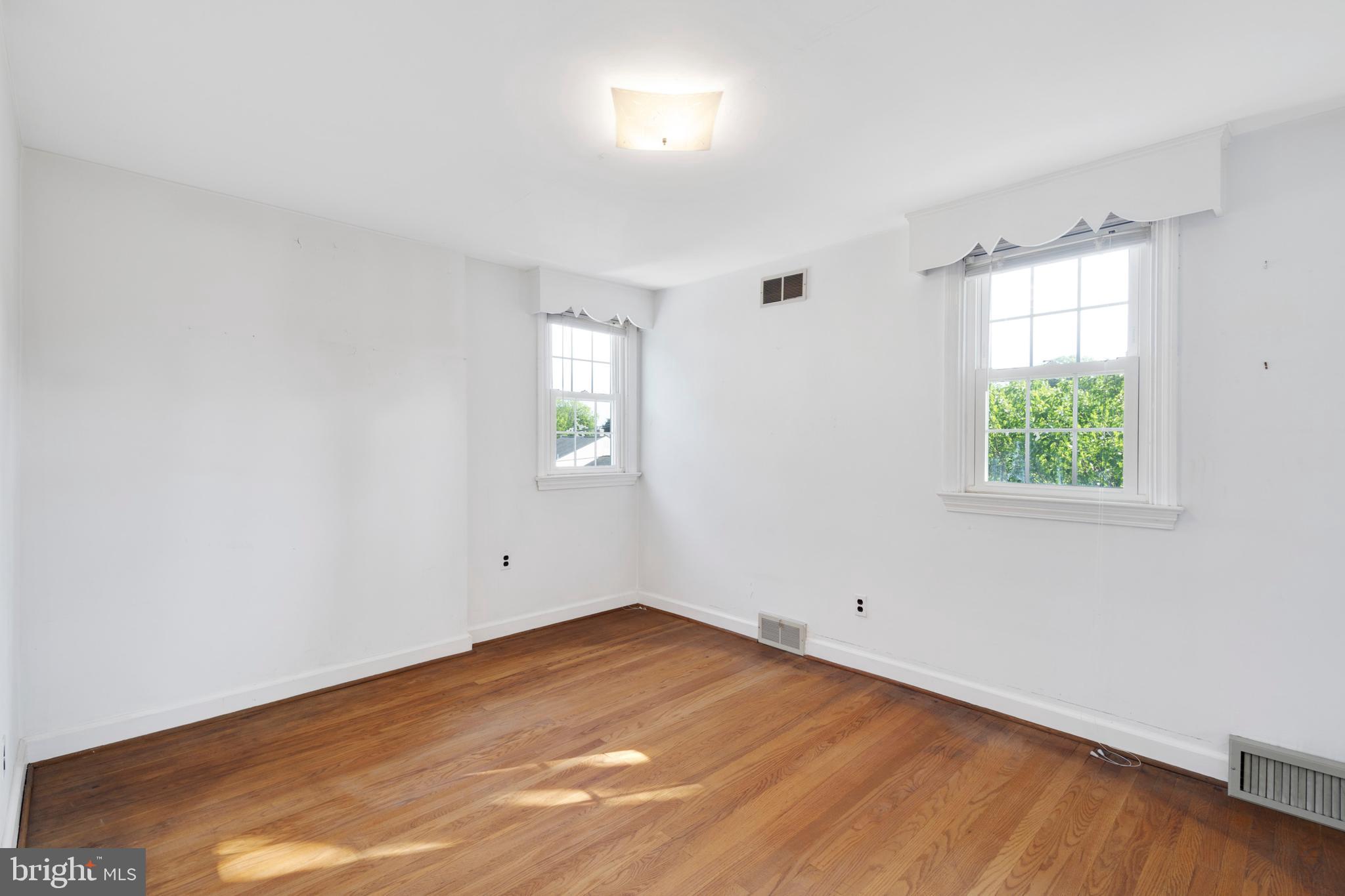 DREXEL HILL - Residential