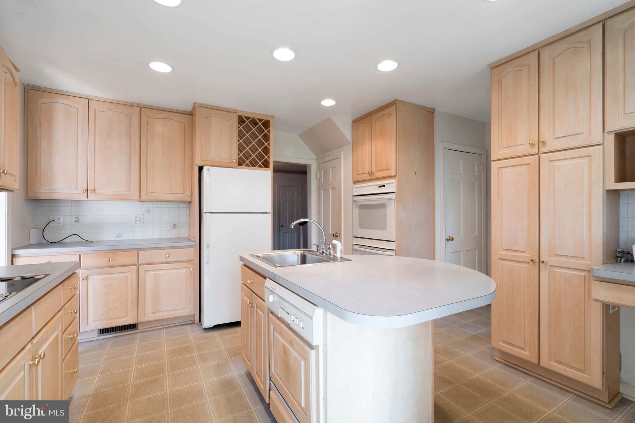 DREXEL HILL - Residential