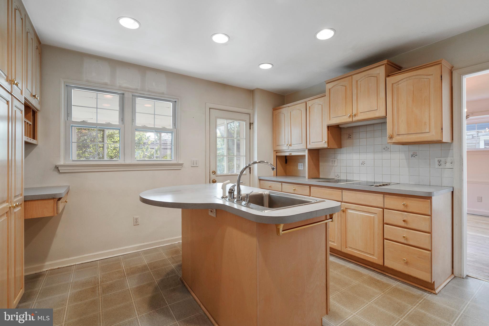 DREXEL HILL - Residential