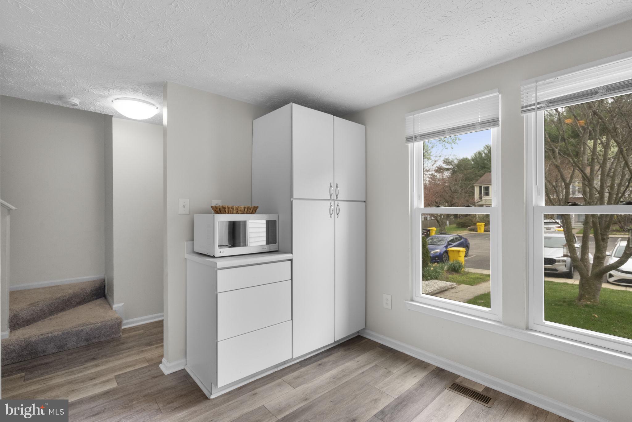 ULMSTEAD GARDENS - Residential