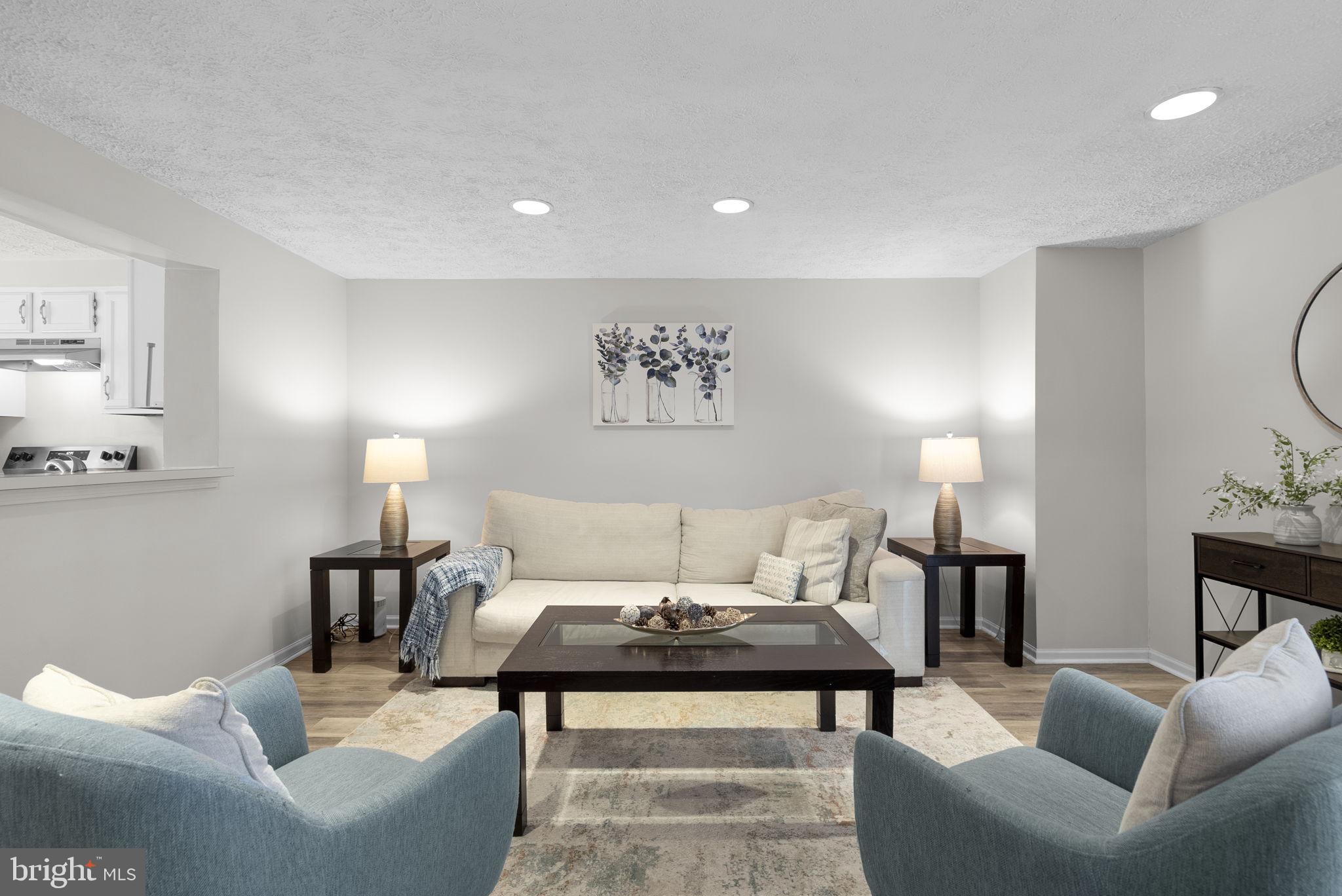 ULMSTEAD GARDENS - Residential