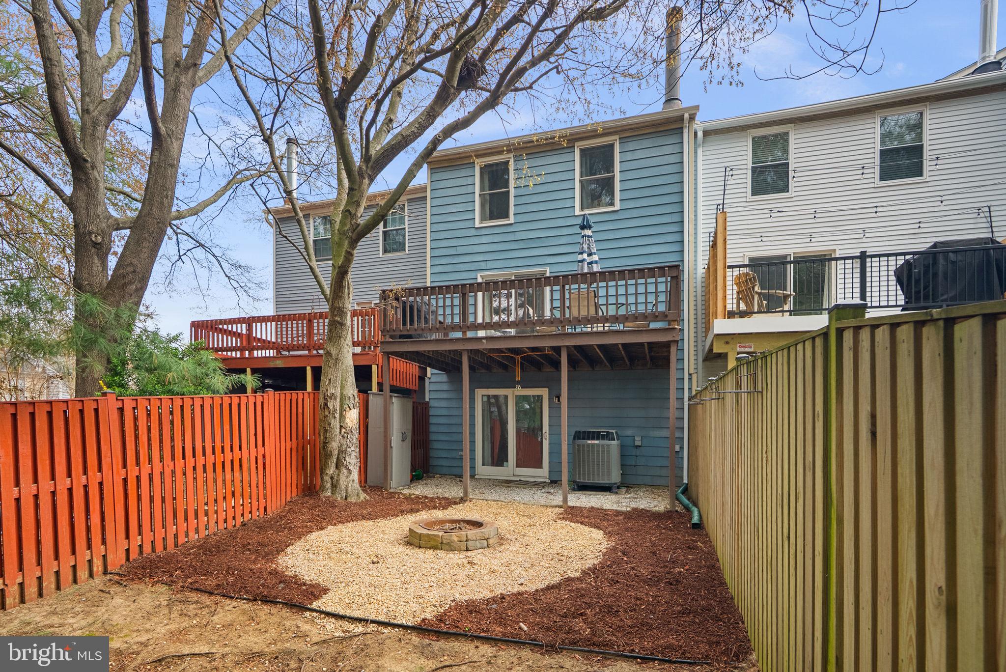 ULMSTEAD GARDENS - Residential