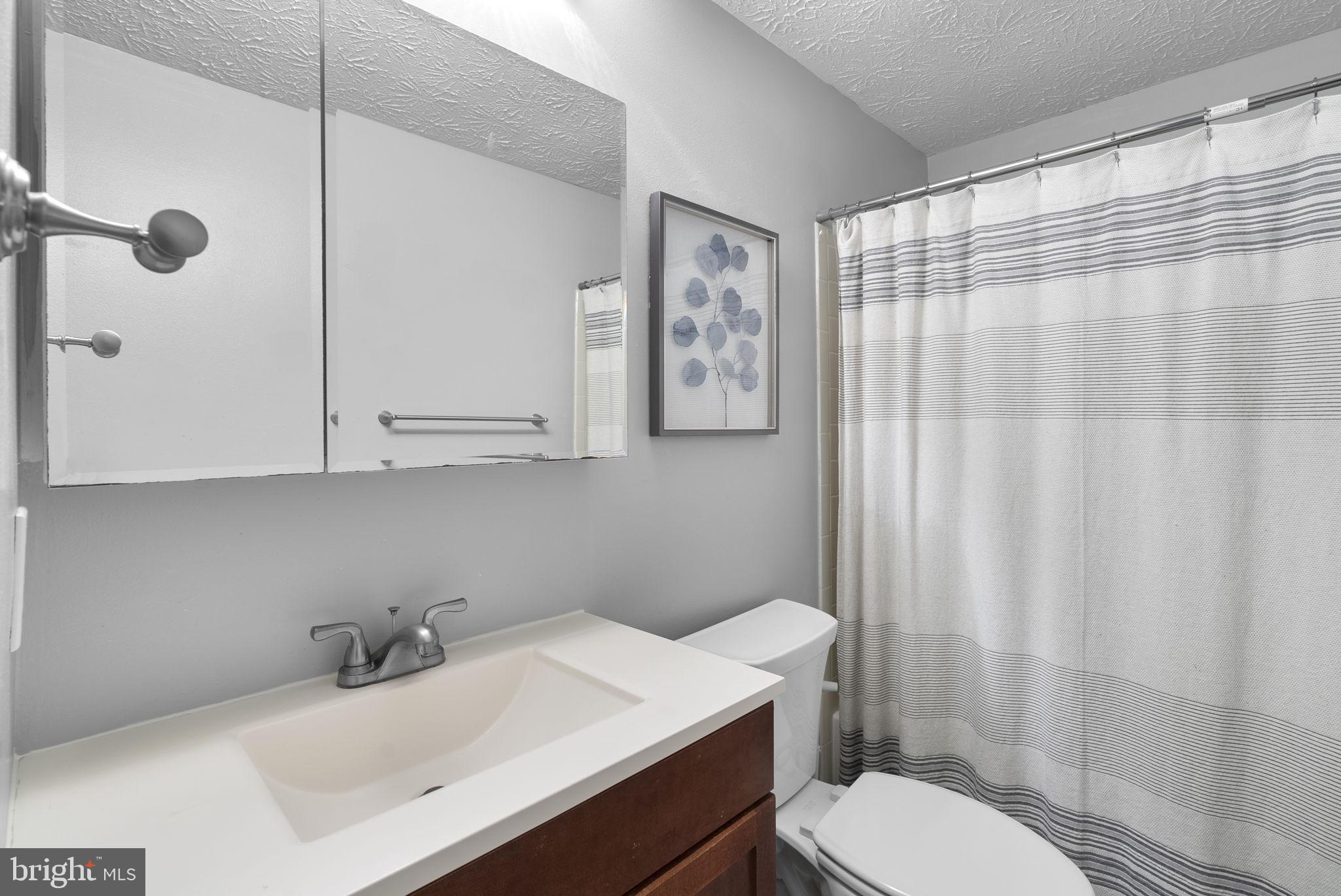 ULMSTEAD GARDENS - Residential