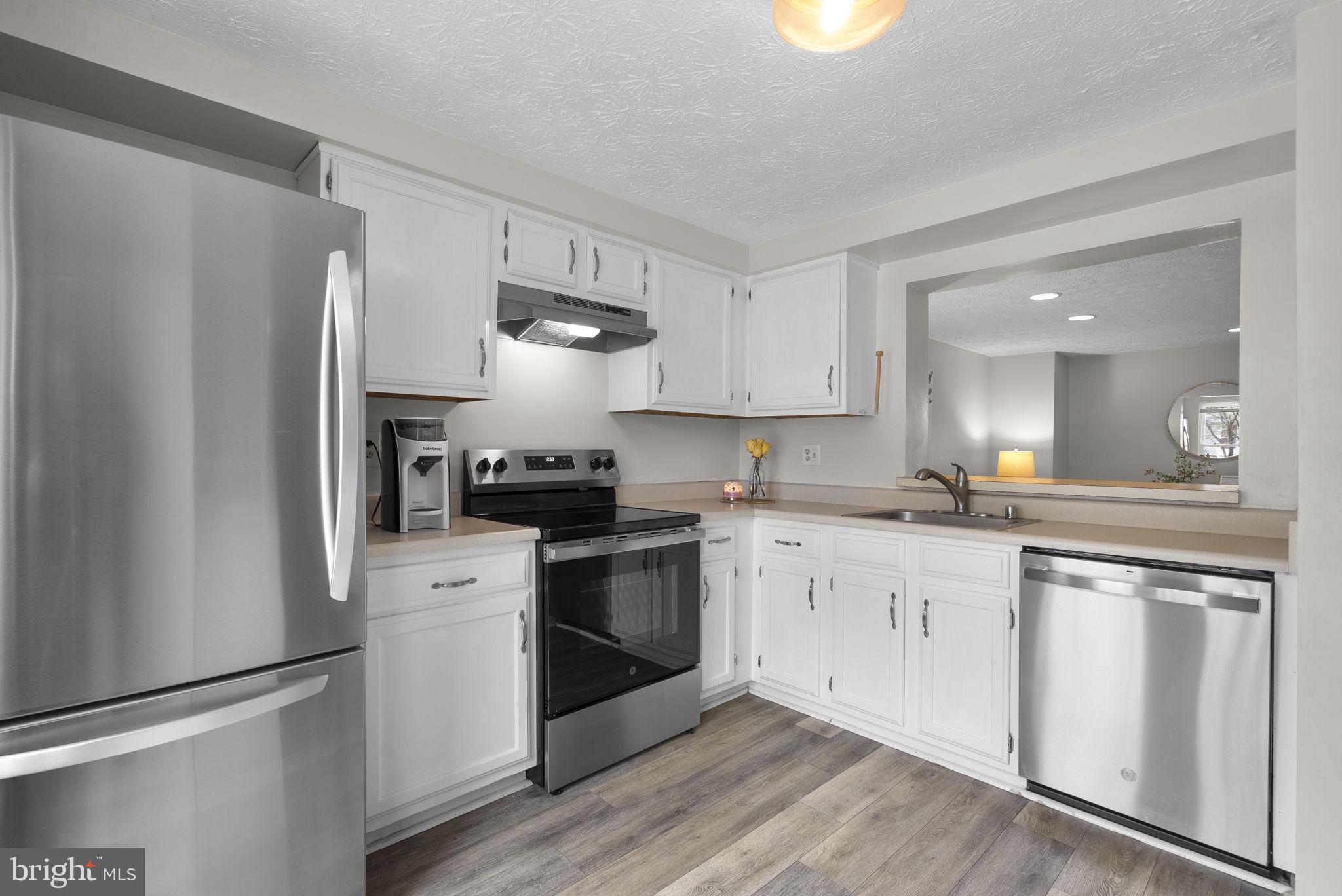 ULMSTEAD GARDENS - Residential