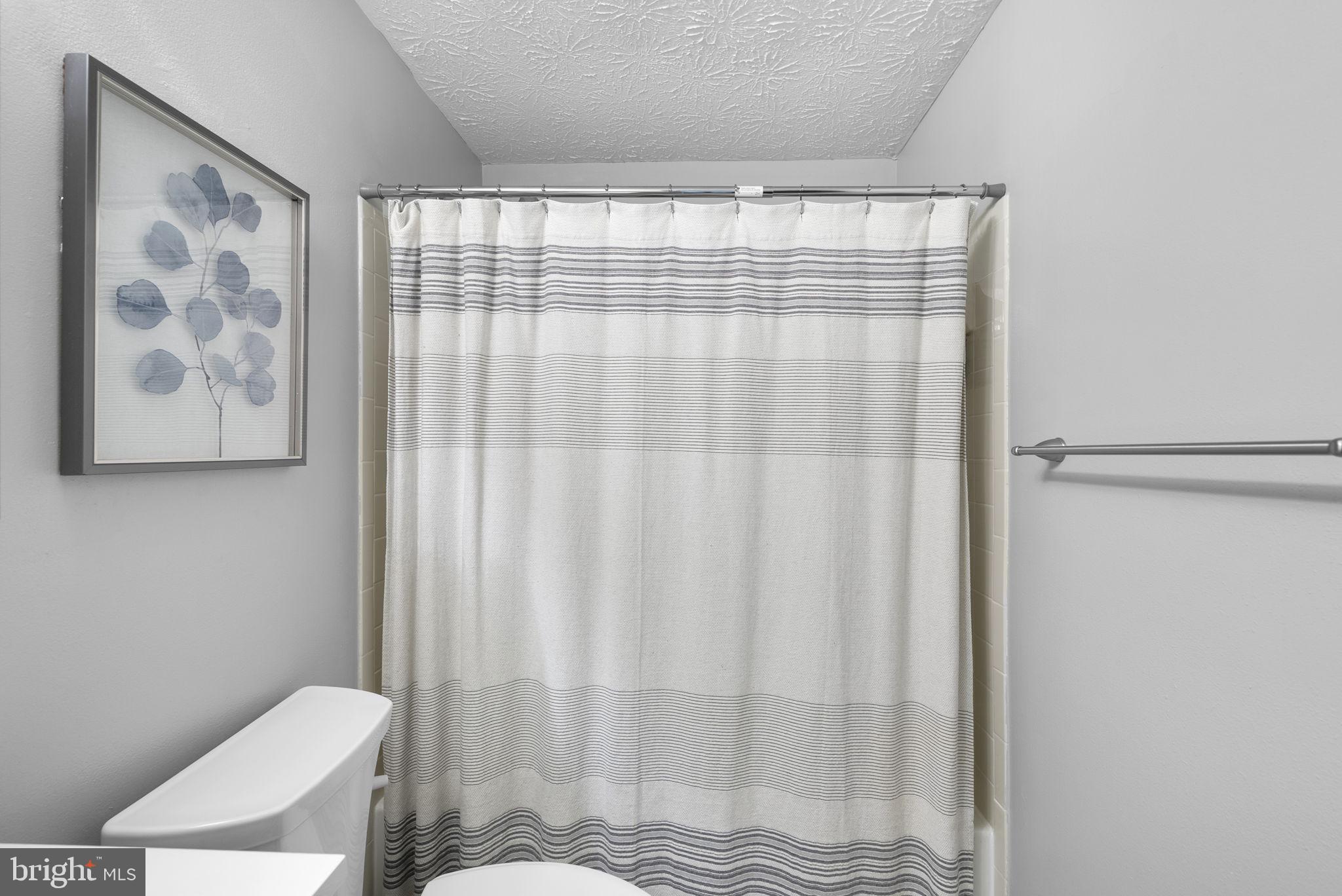 ULMSTEAD GARDENS - Residential