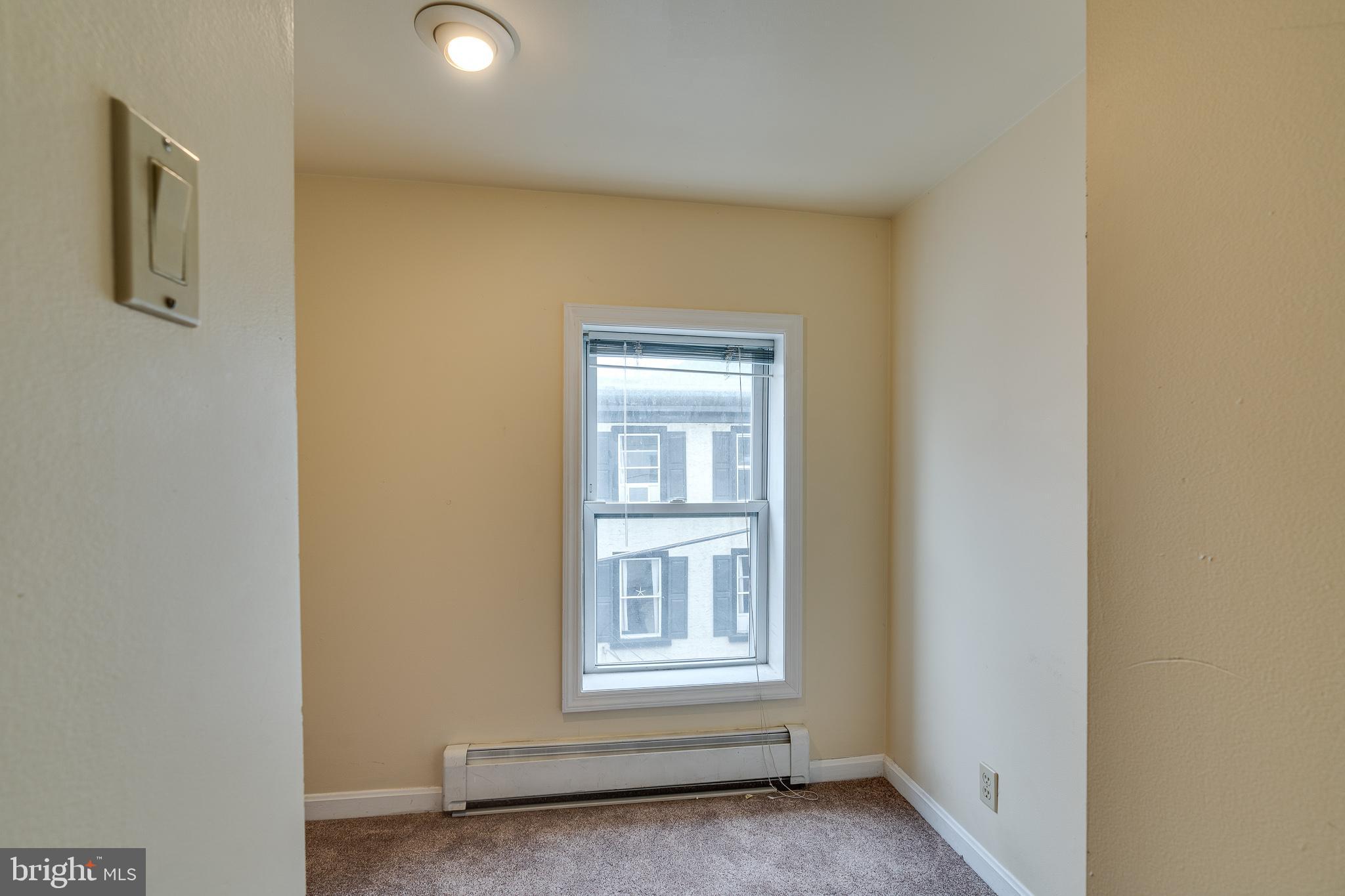 MANAYUNK - Residential Lease