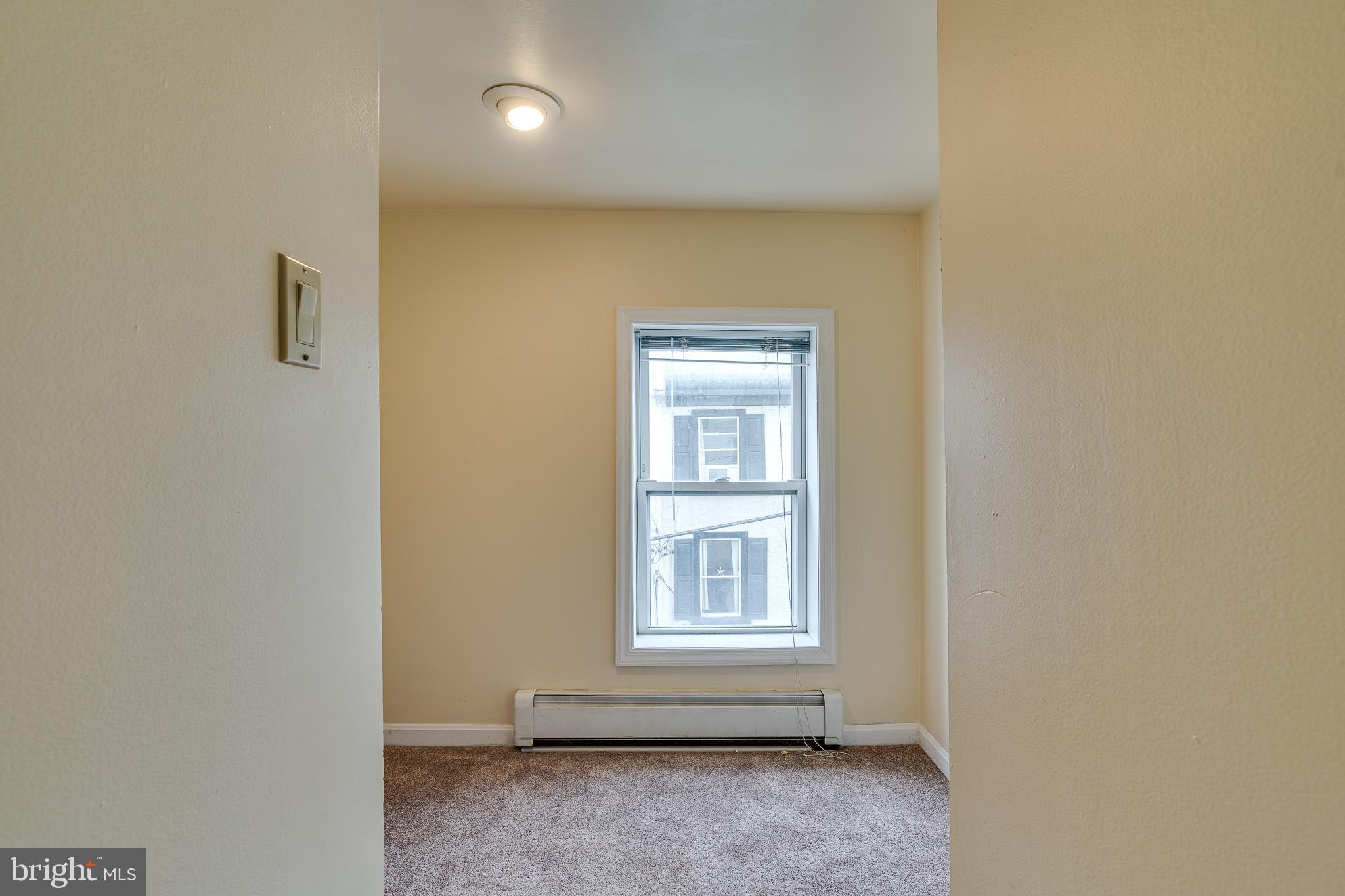 MANAYUNK - Residential Lease