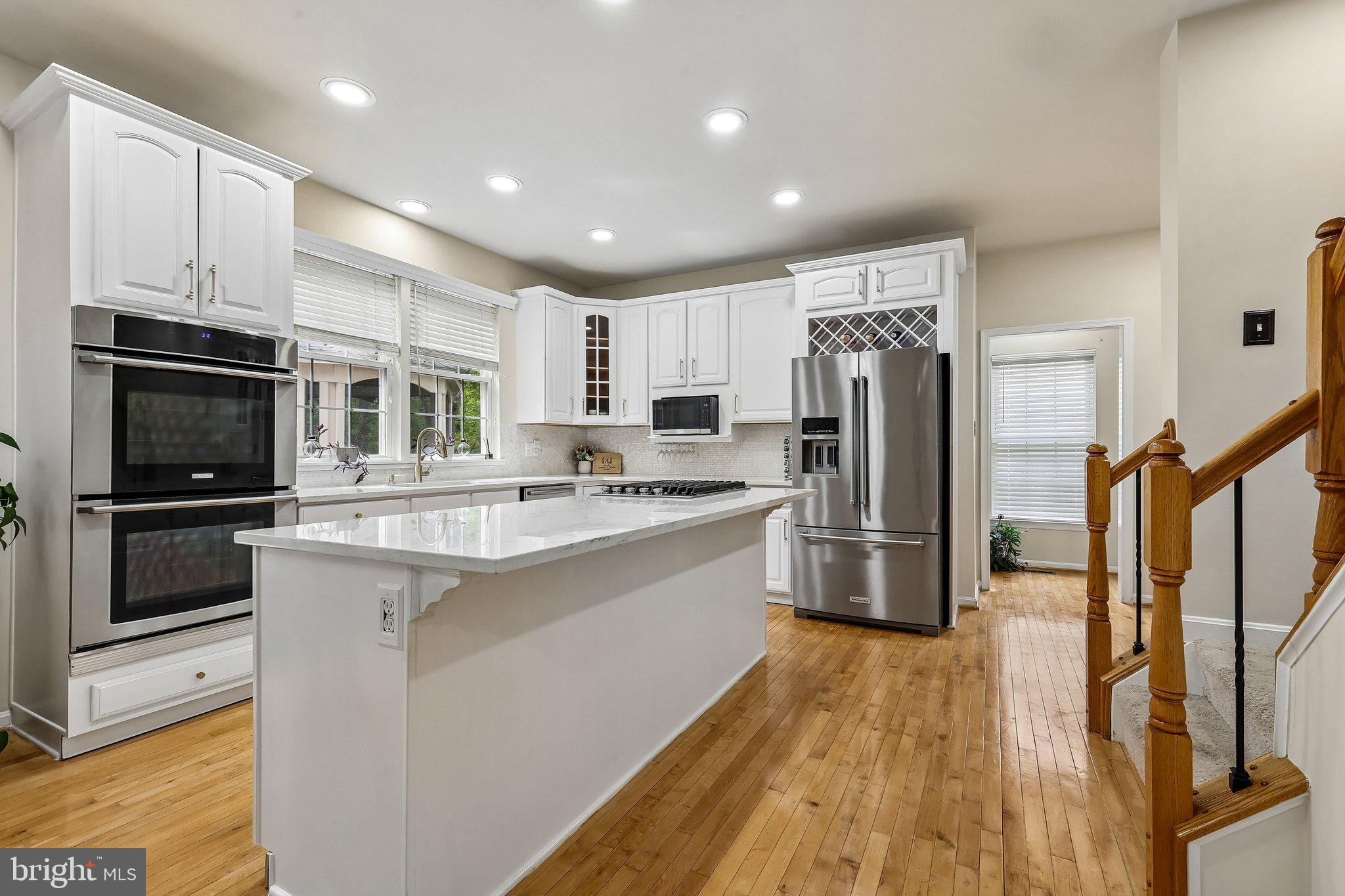 LAKE MANASSAS ESTATES - Residential