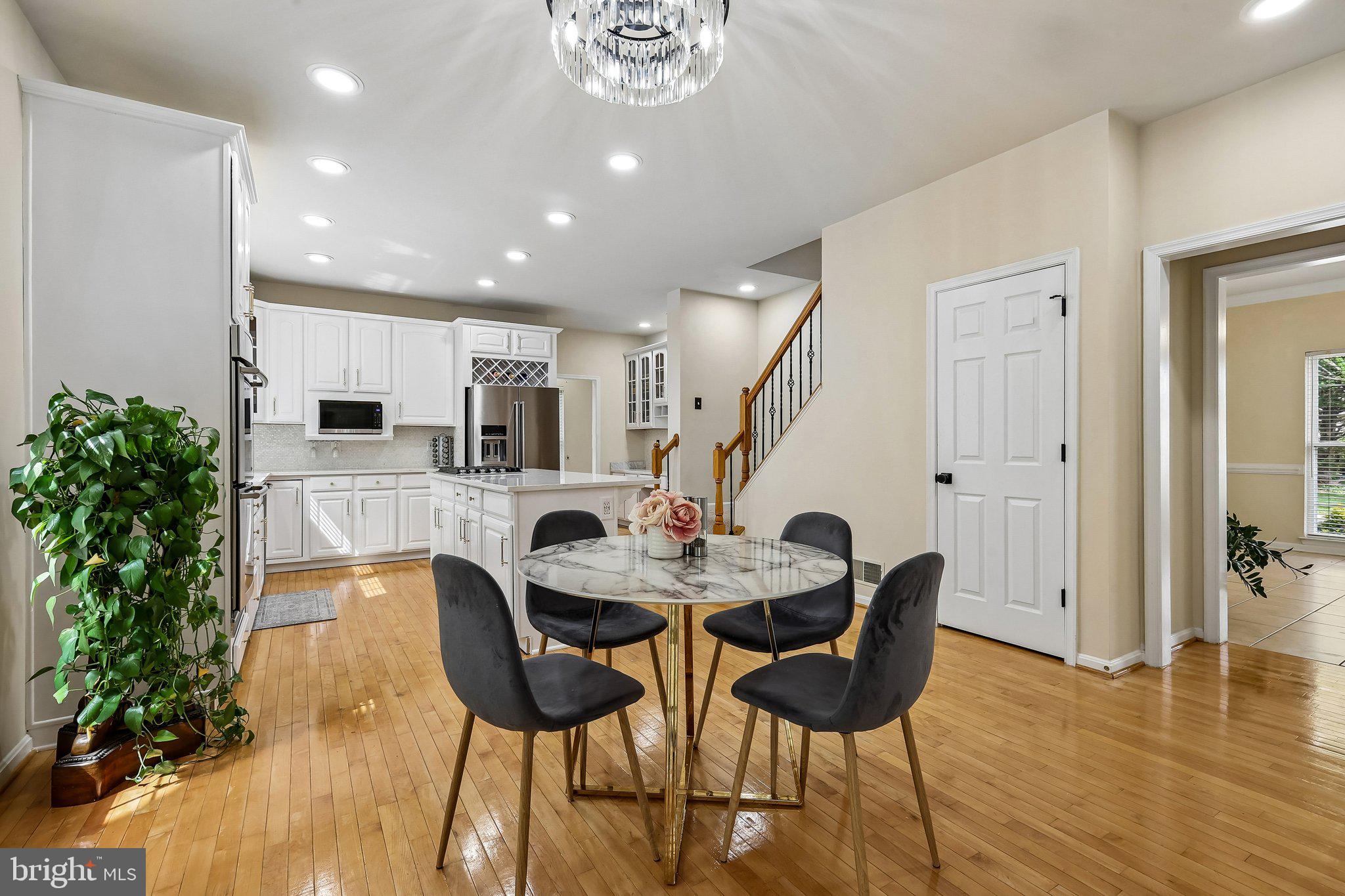 LAKE MANASSAS ESTATES - Residential