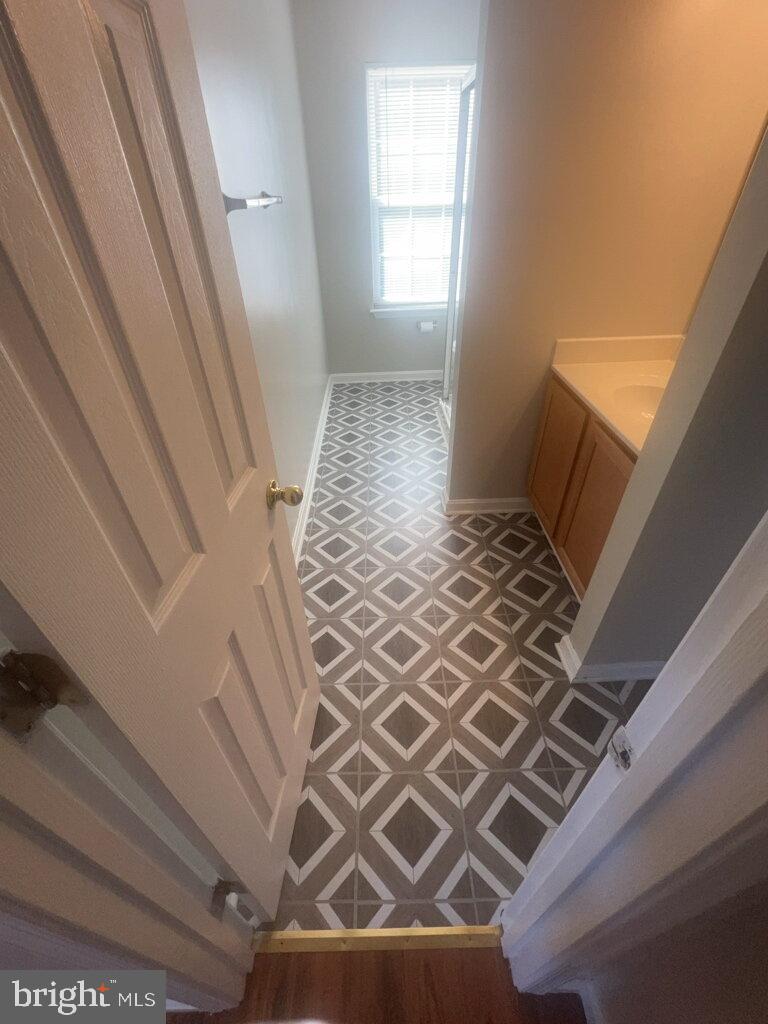 MALLARD'S LANDING - Residential Lease