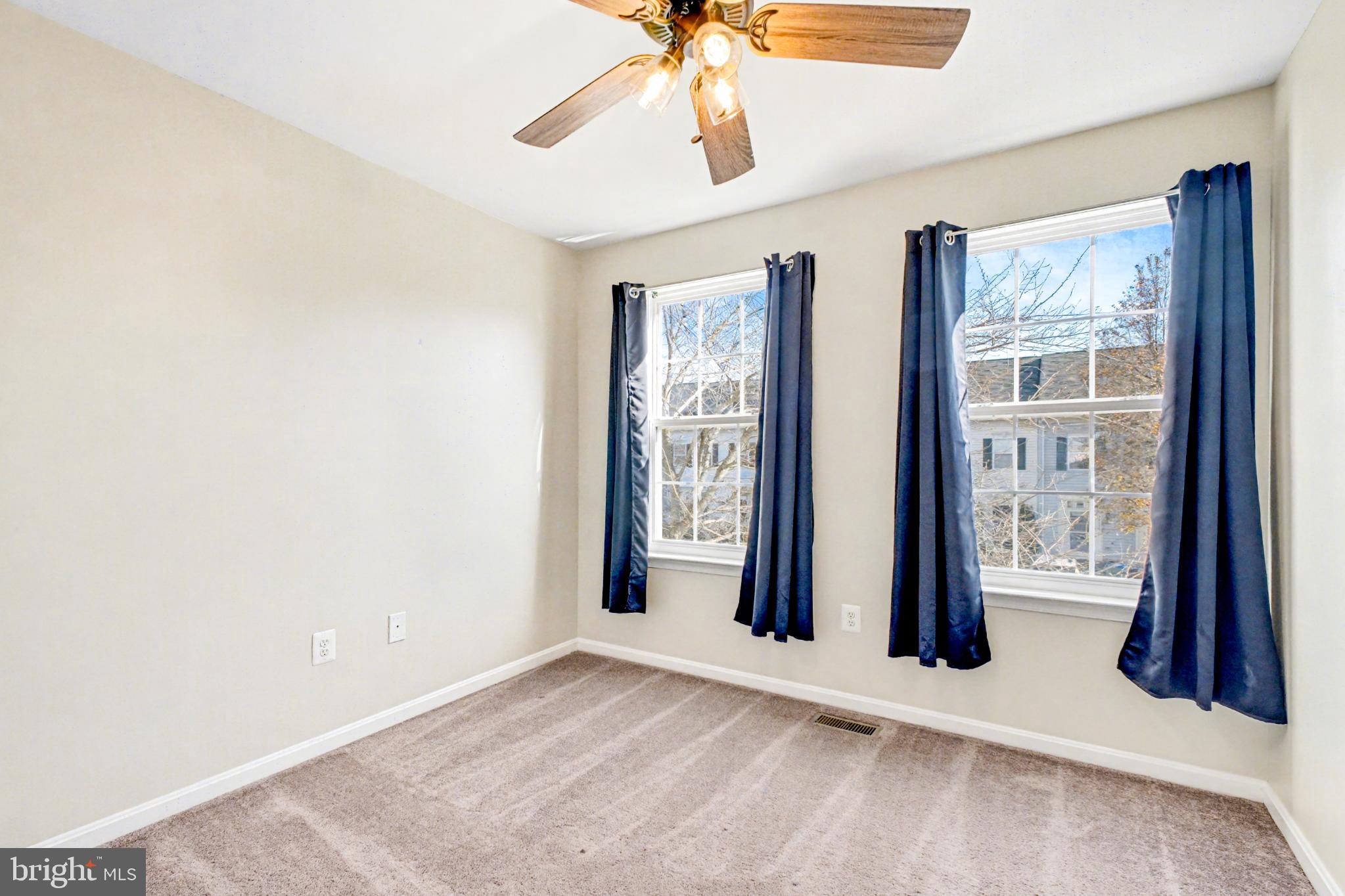 MALLARD'S LANDING - Residential Lease