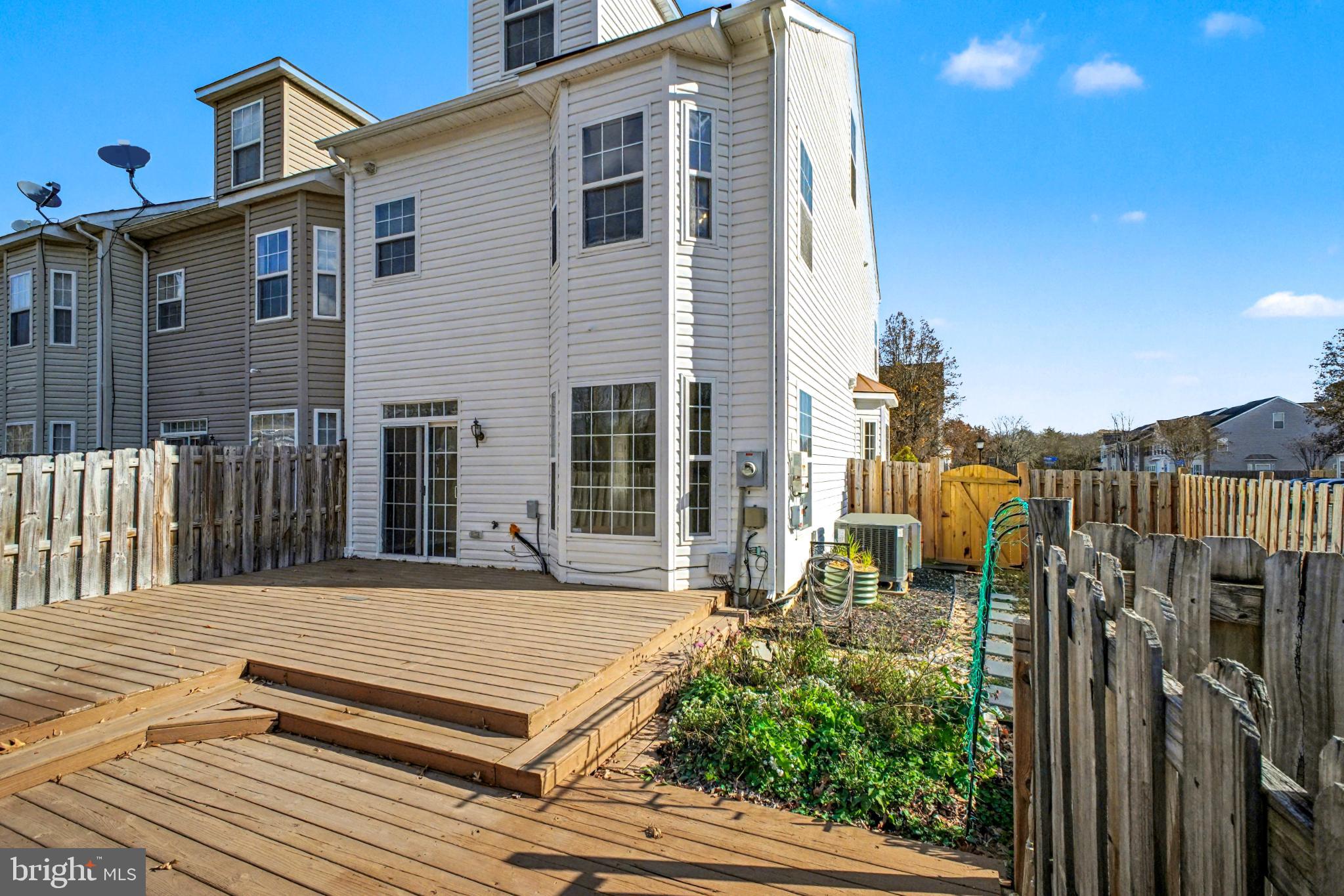 MALLARD'S LANDING - Residential Lease