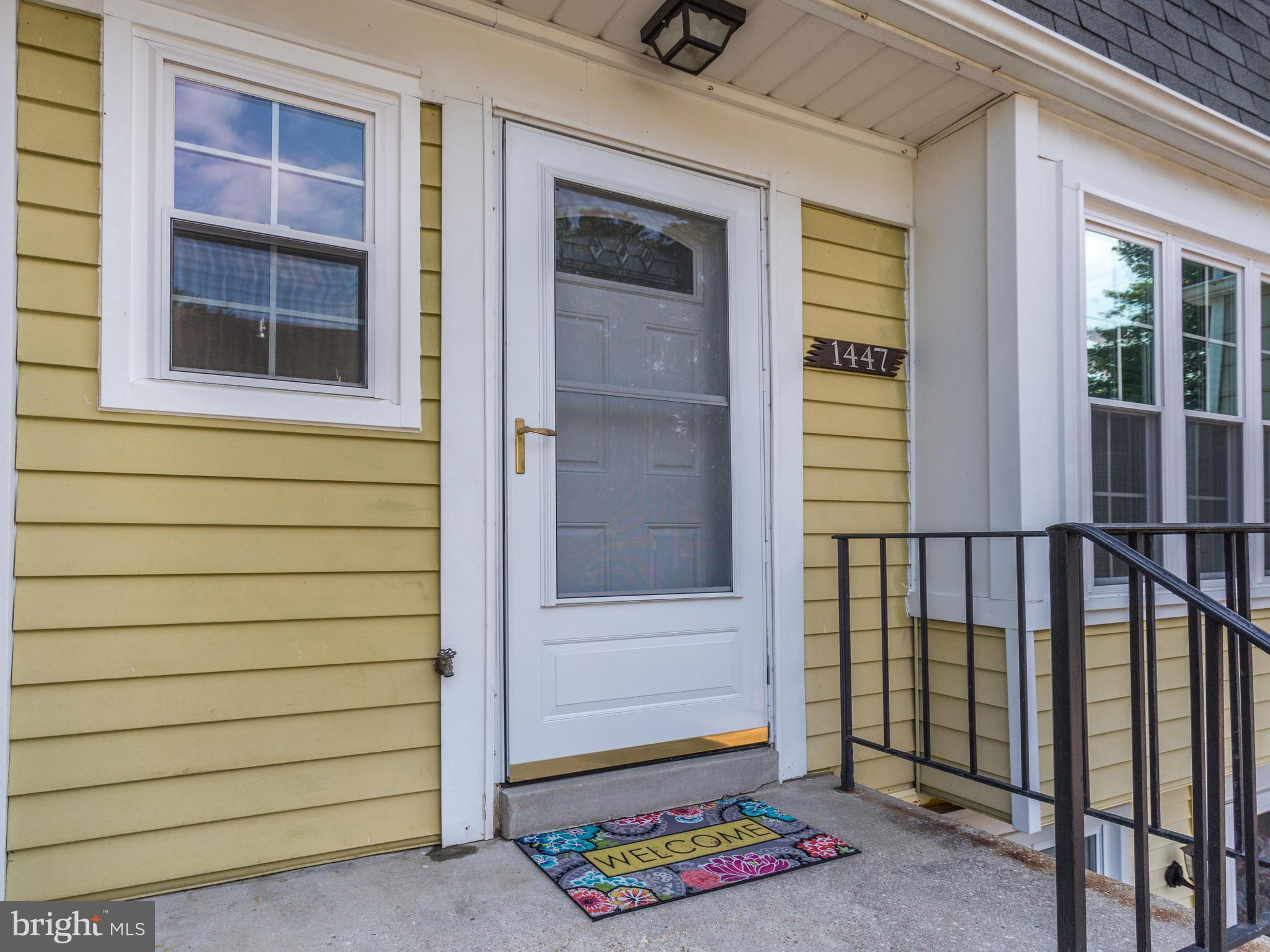 CROFTON MEWS CONDO - Residential Lease