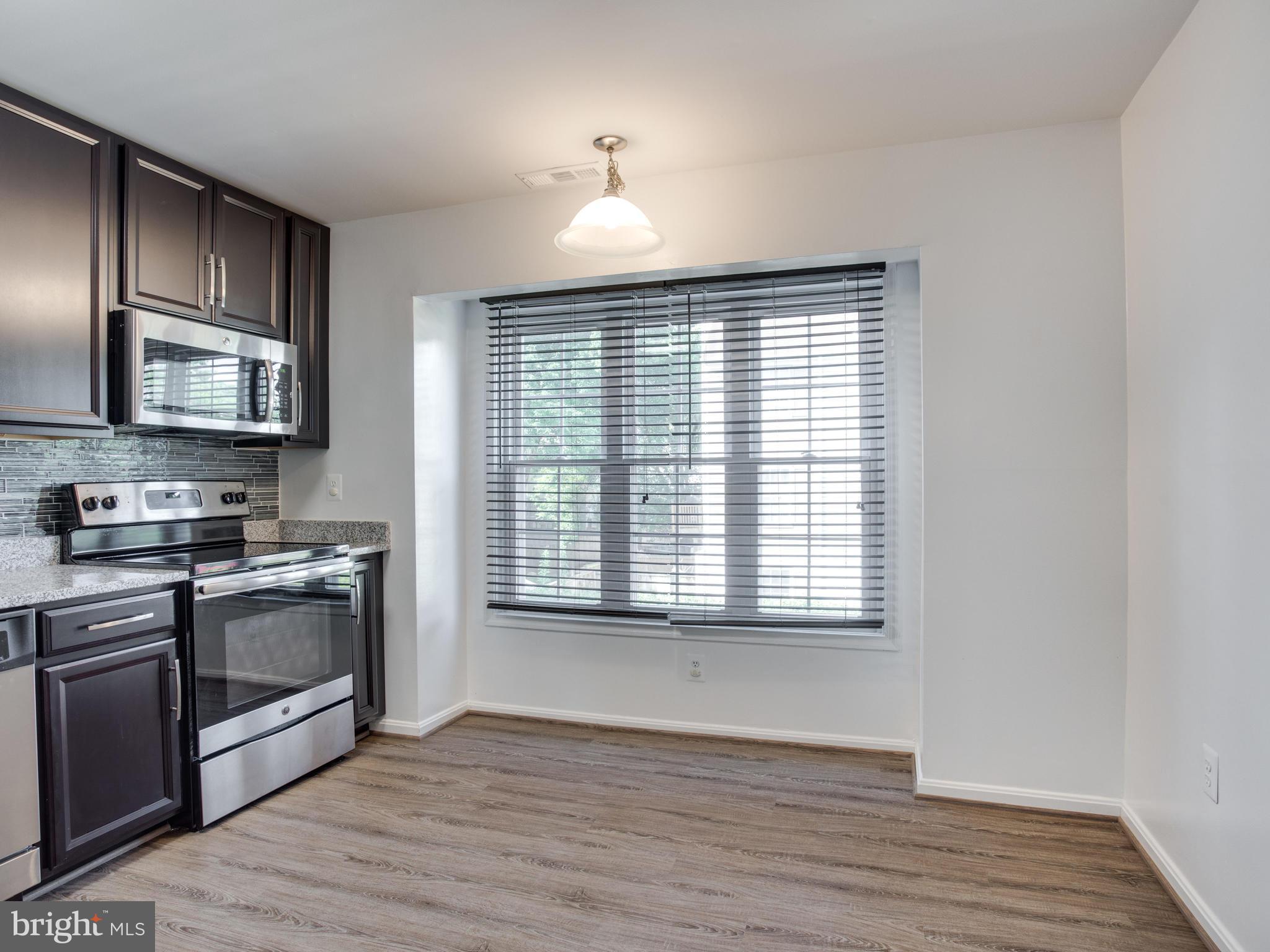 CROFTON MEWS CONDO - Residential Lease