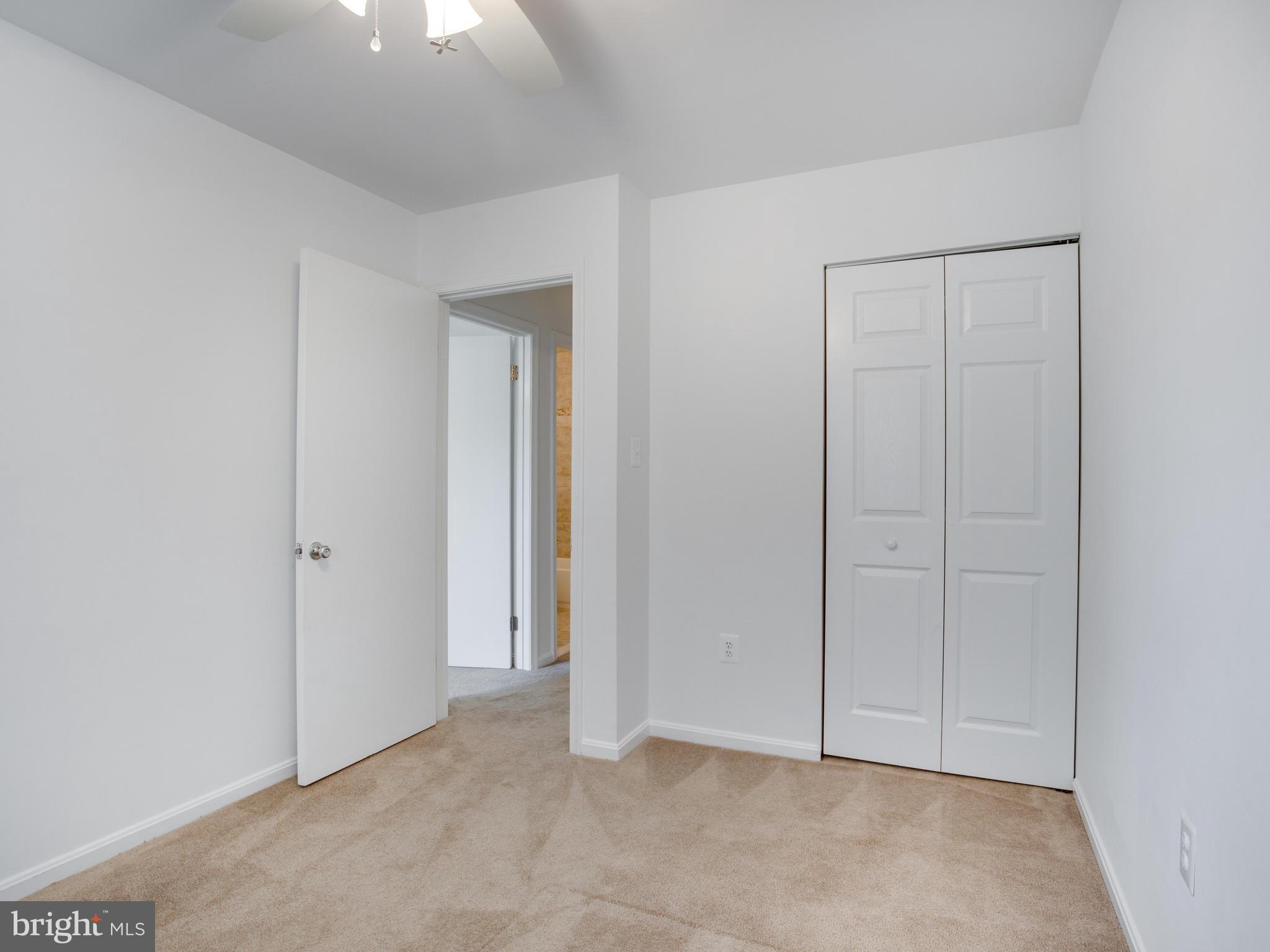 CROFTON MEWS CONDO - Residential Lease