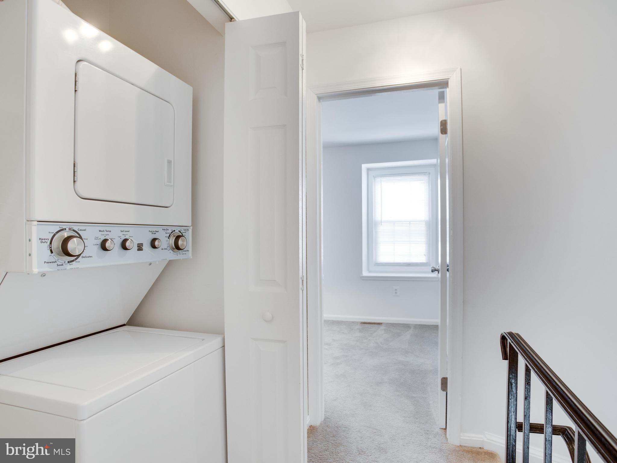 CROFTON MEWS CONDO - Residential Lease