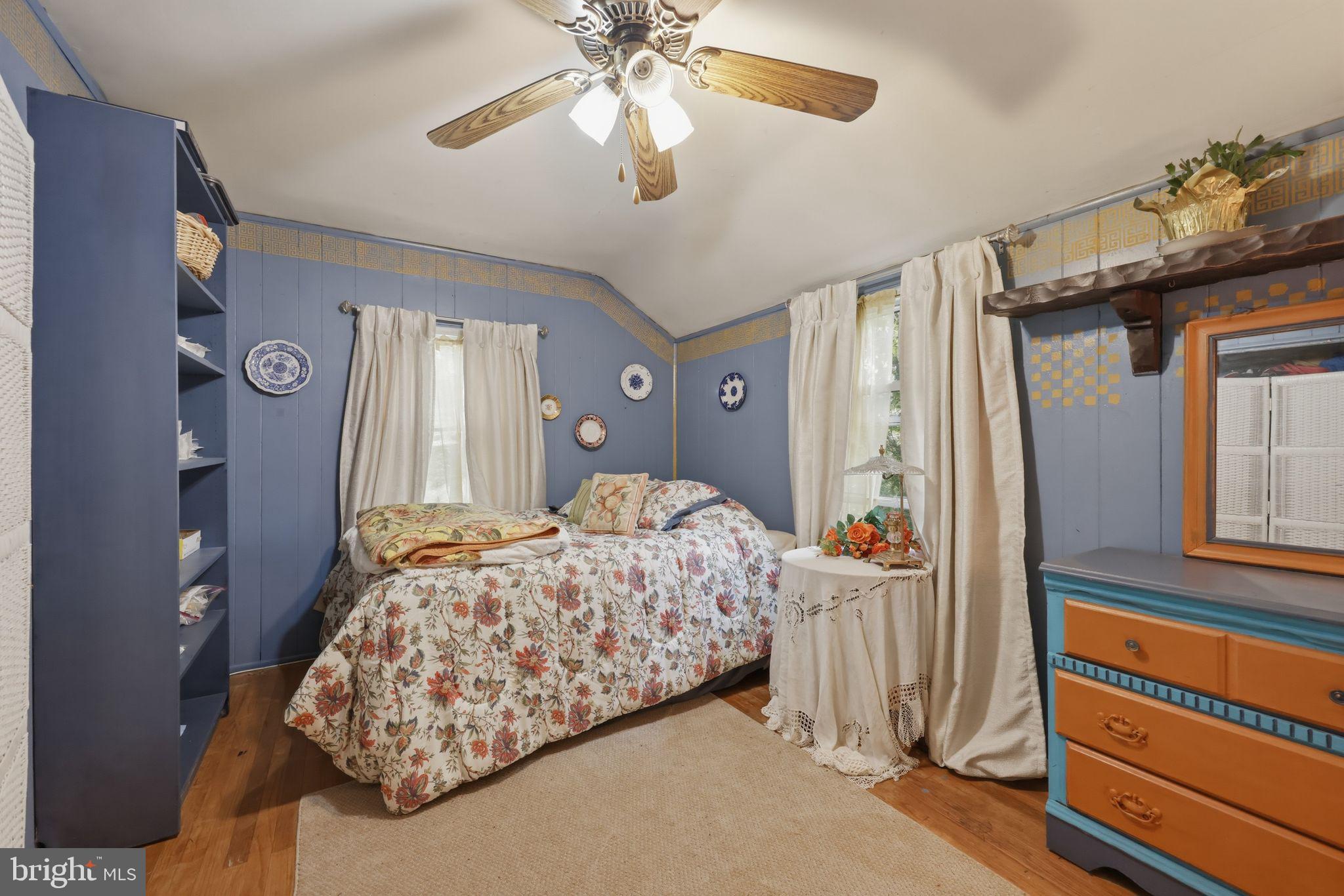 SOMERTON - Residential