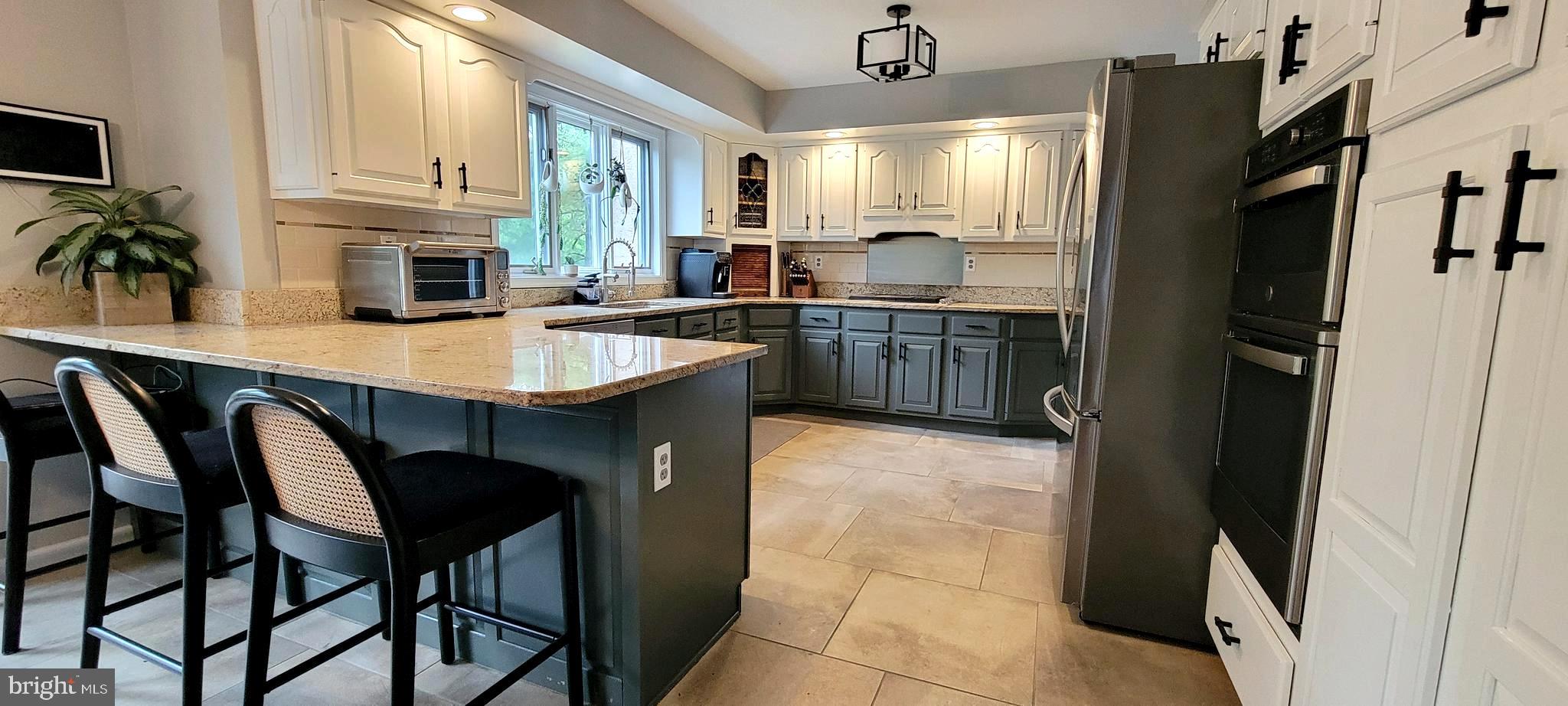 SPRING OAK ESTS - Residential