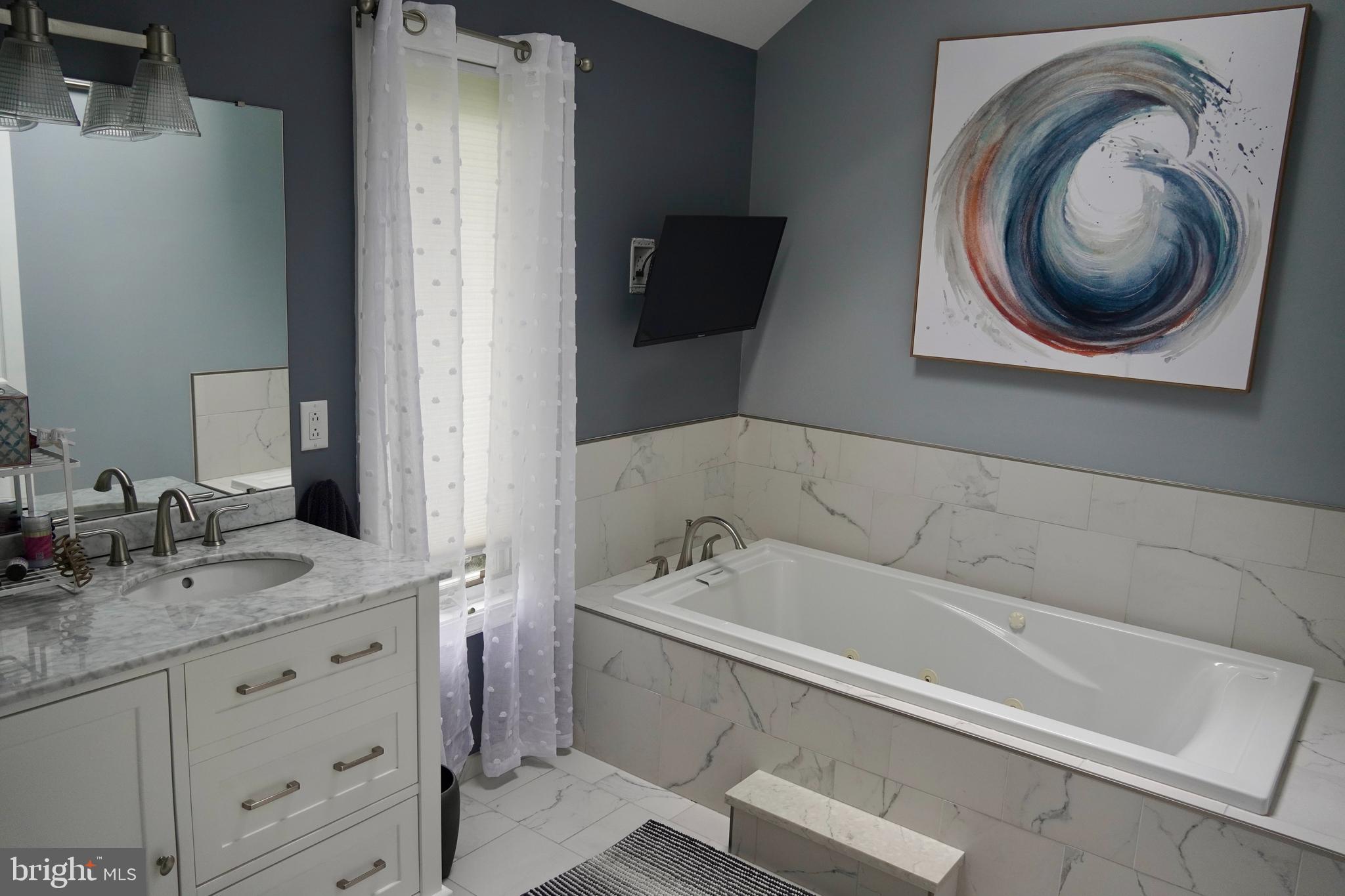 SPRING OAK ESTS - Residential