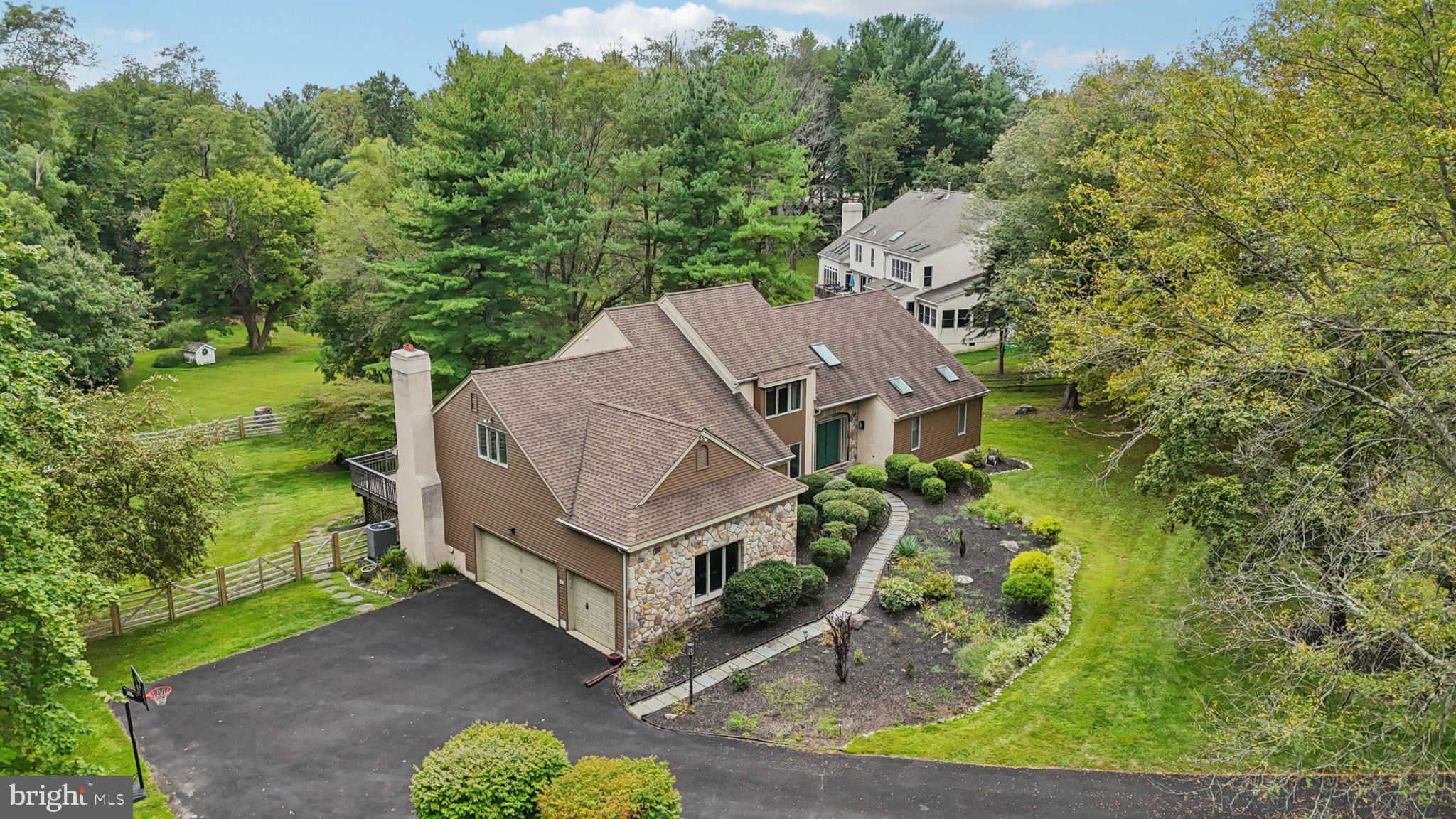 SPRING OAK ESTS - Residential