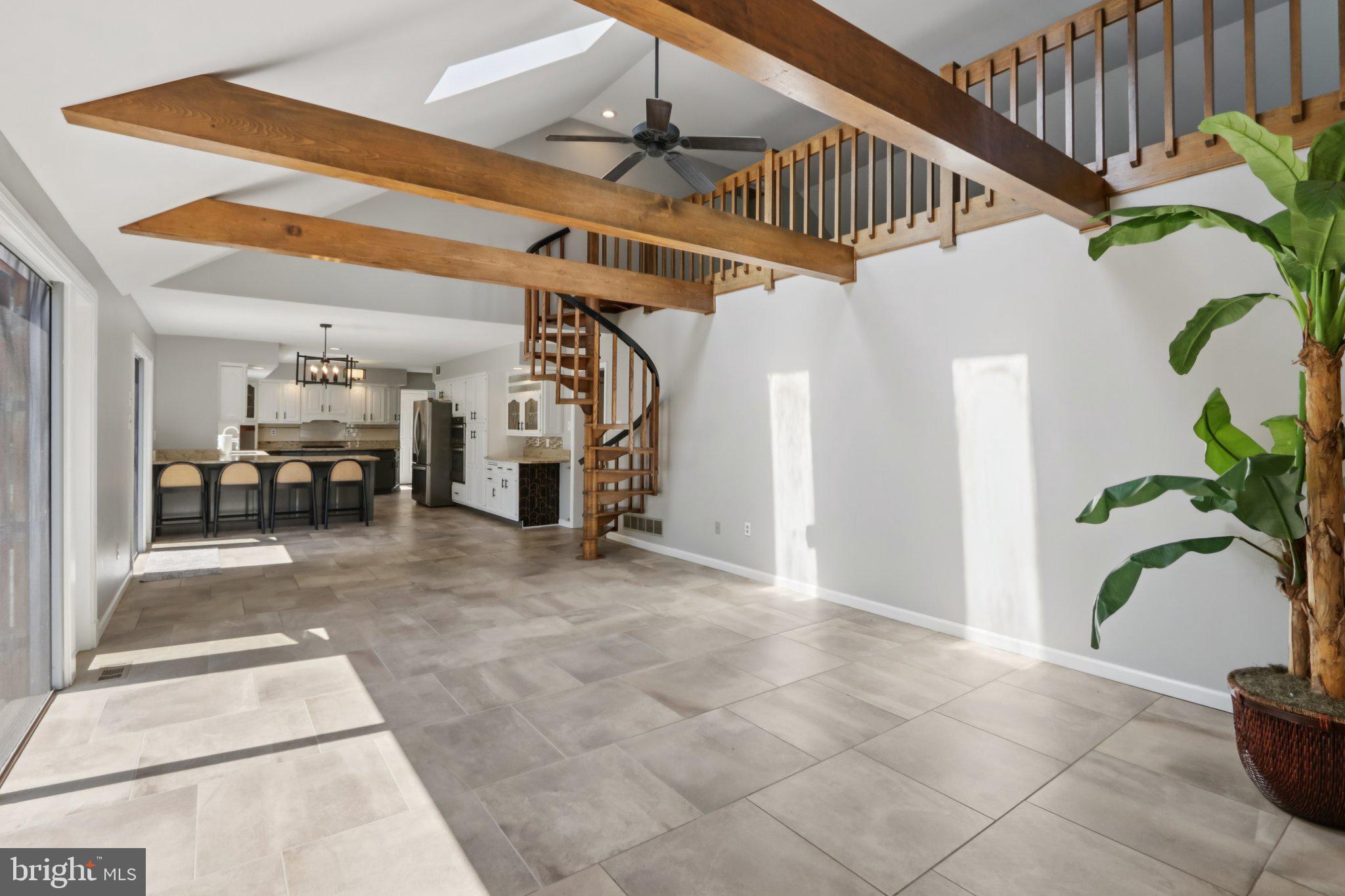 SPRING OAK ESTS - Residential