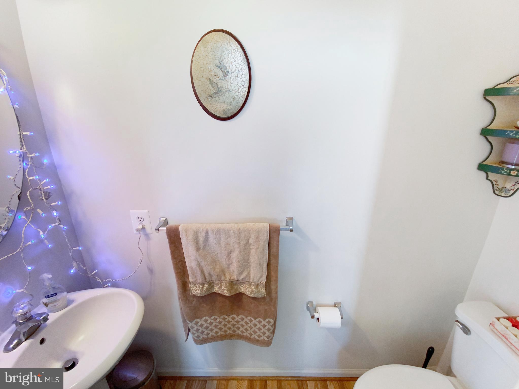 KINGS CROSSING - Residential