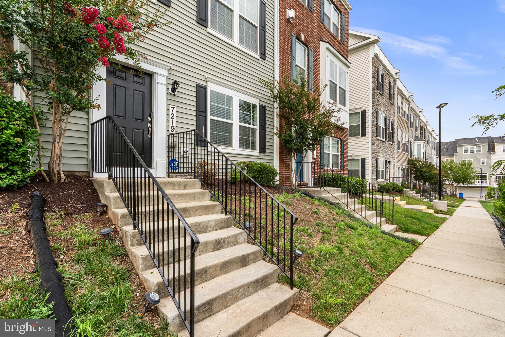 7219 BARRY LANE