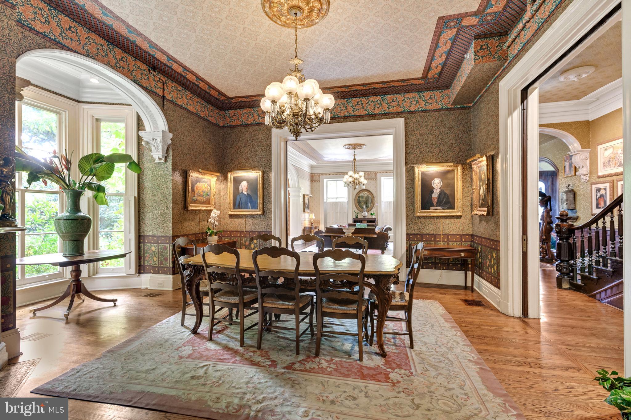 MOUNT VERNON PLACE HISTORIC DISTRICT - Commercial Sale