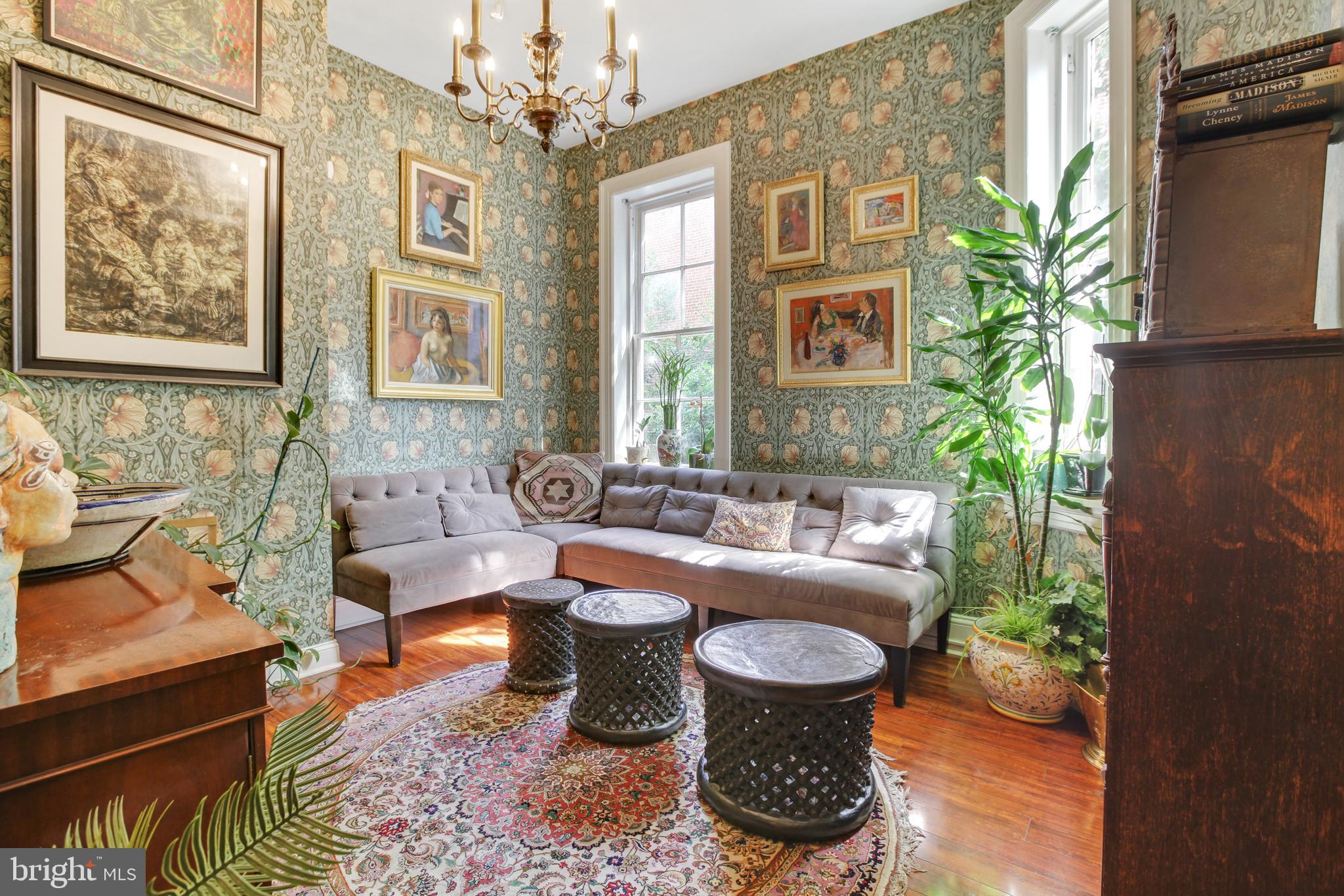 MOUNT VERNON PLACE HISTORIC DISTRICT - Commercial Sale