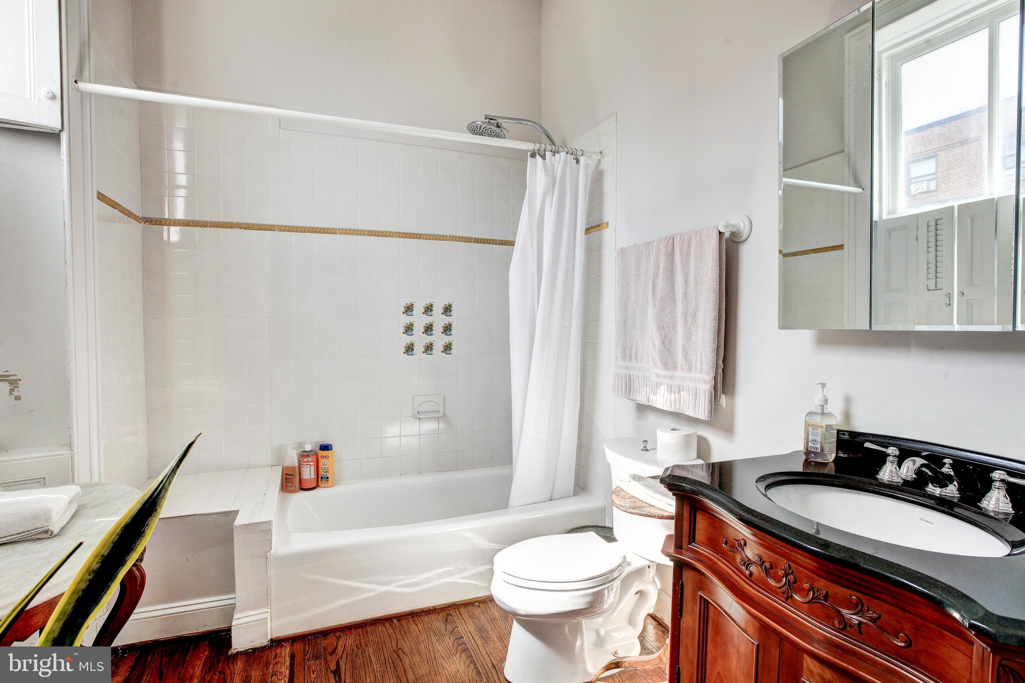 MOUNT VERNON PLACE HISTORIC DISTRICT - Commercial Sale