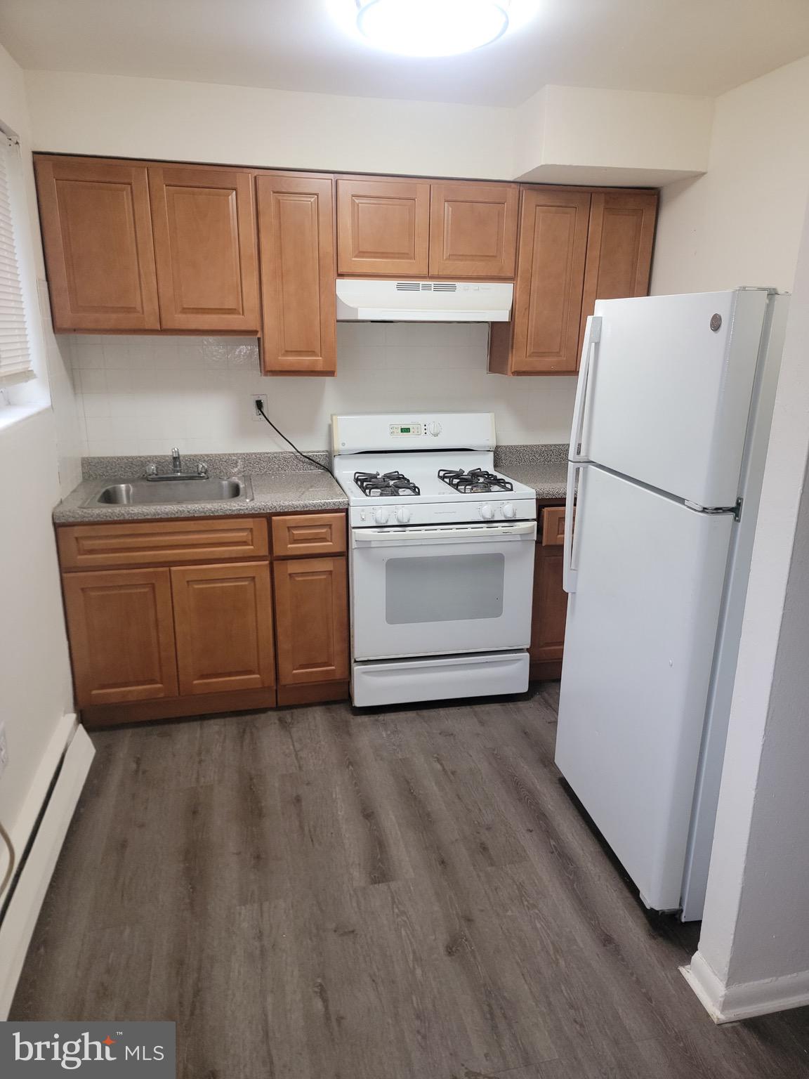 PHILADELPHIA - Residential Lease