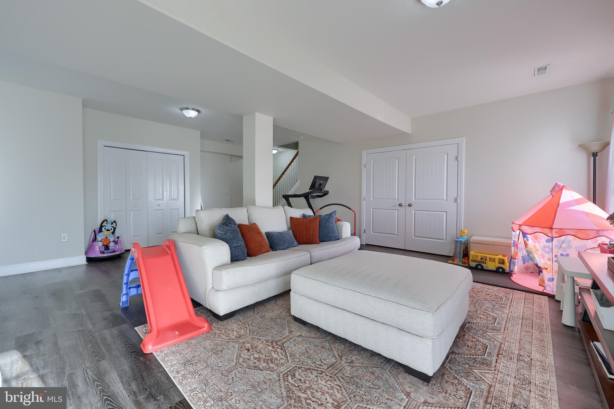 CHESTNUT VALLEY - Residential