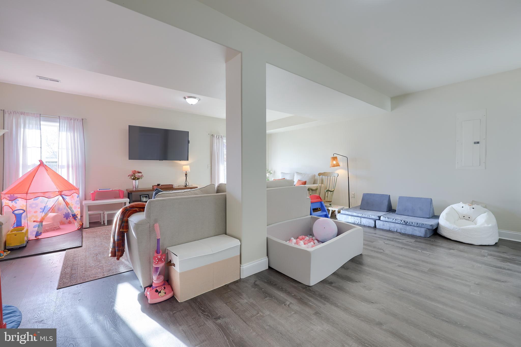 CHESTNUT VALLEY - Residential