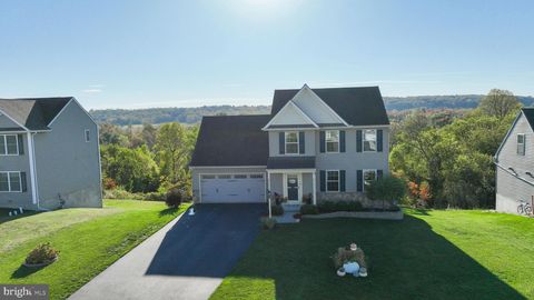 385 RIVIERA STREET MOUNT WOLF PA 17347