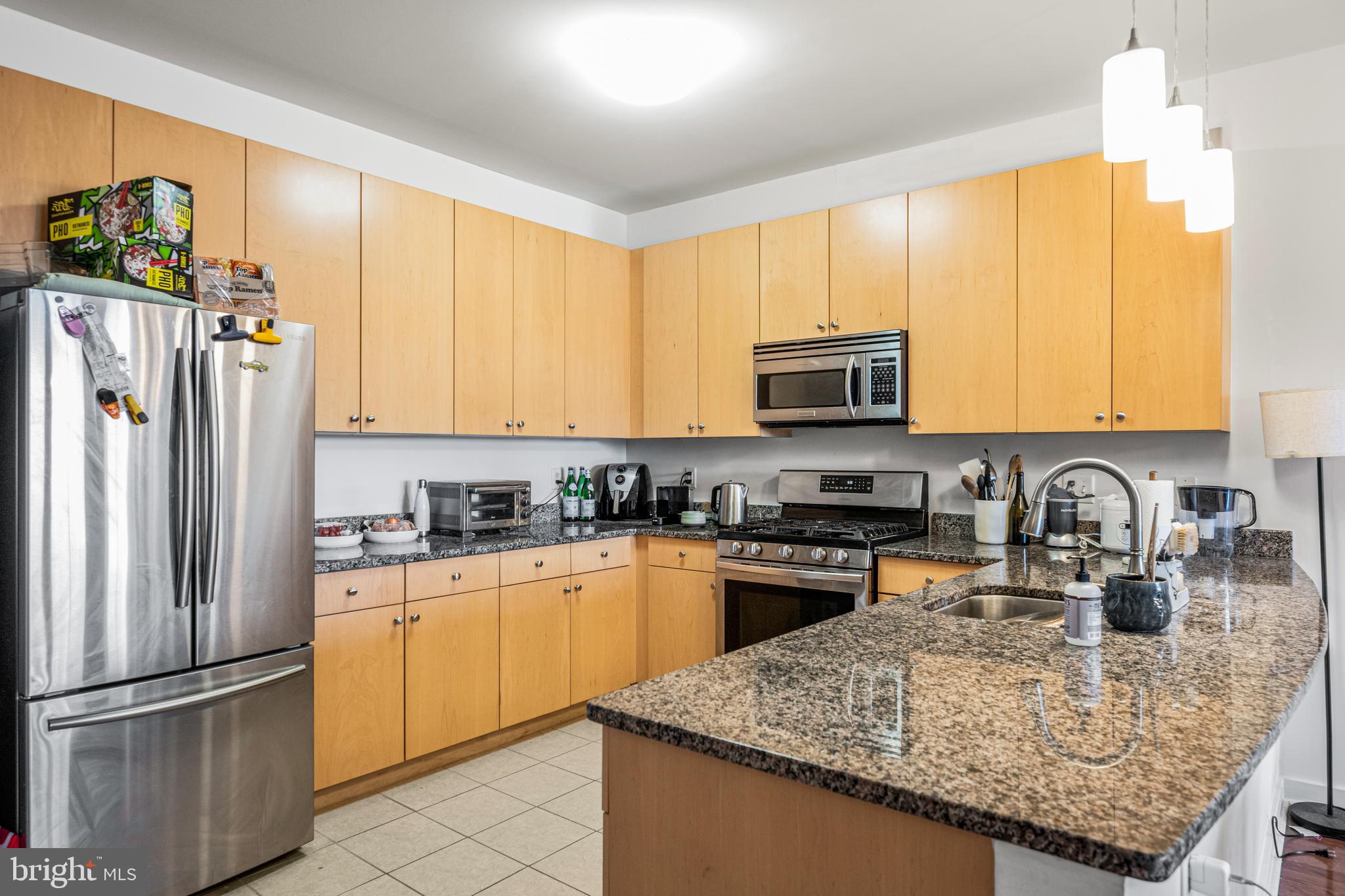 HOPKINS - Residential