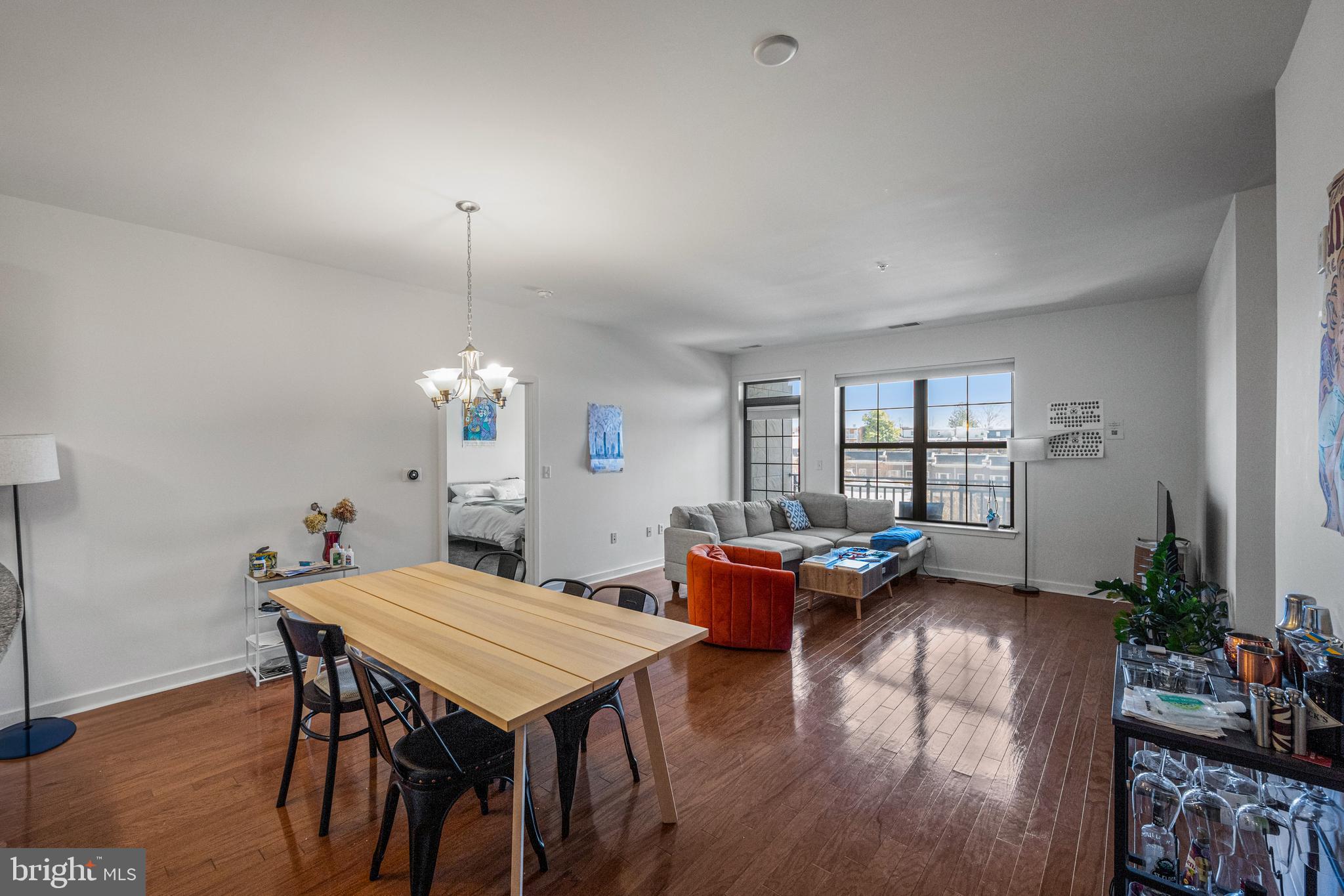 HOPKINS - Residential