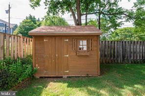 BRADMOOR - Residential Lease