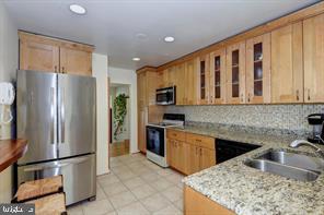 BRADMOOR - Residential Lease