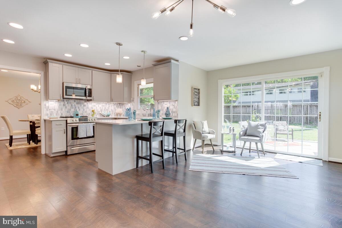 SOMERSET AT BELAIR - Residential