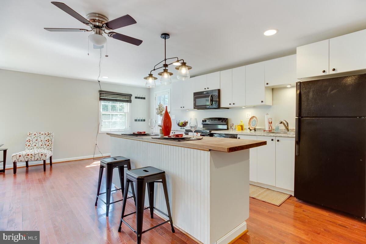 SOMERSET AT BELAIR - Residential