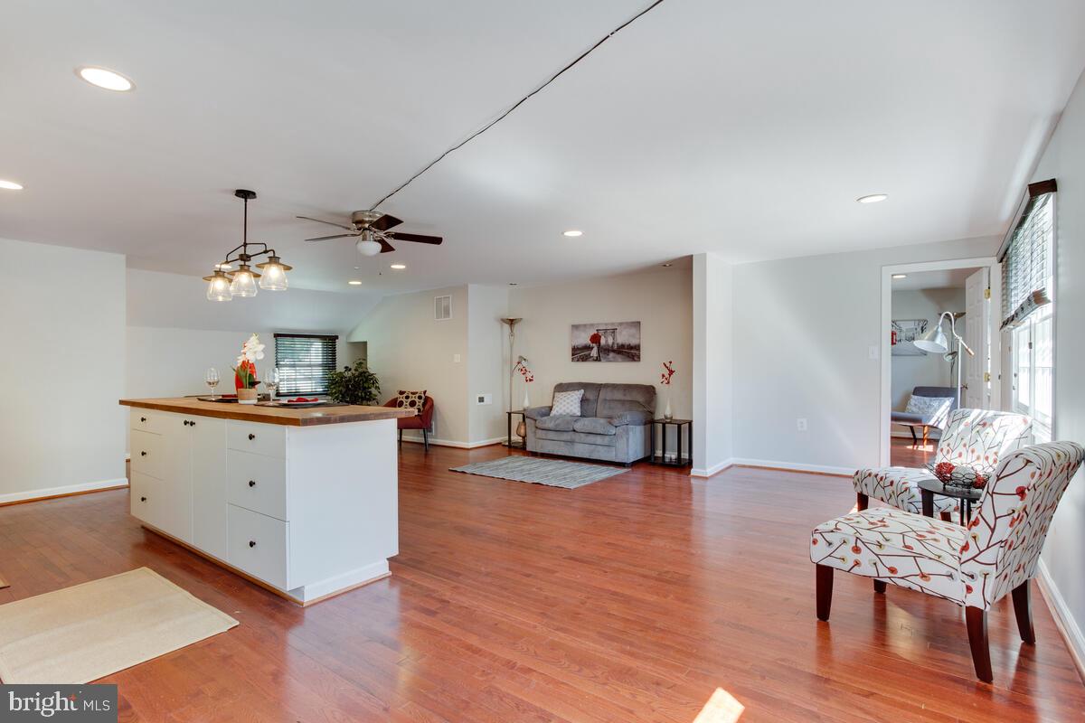 SOMERSET AT BELAIR - Residential