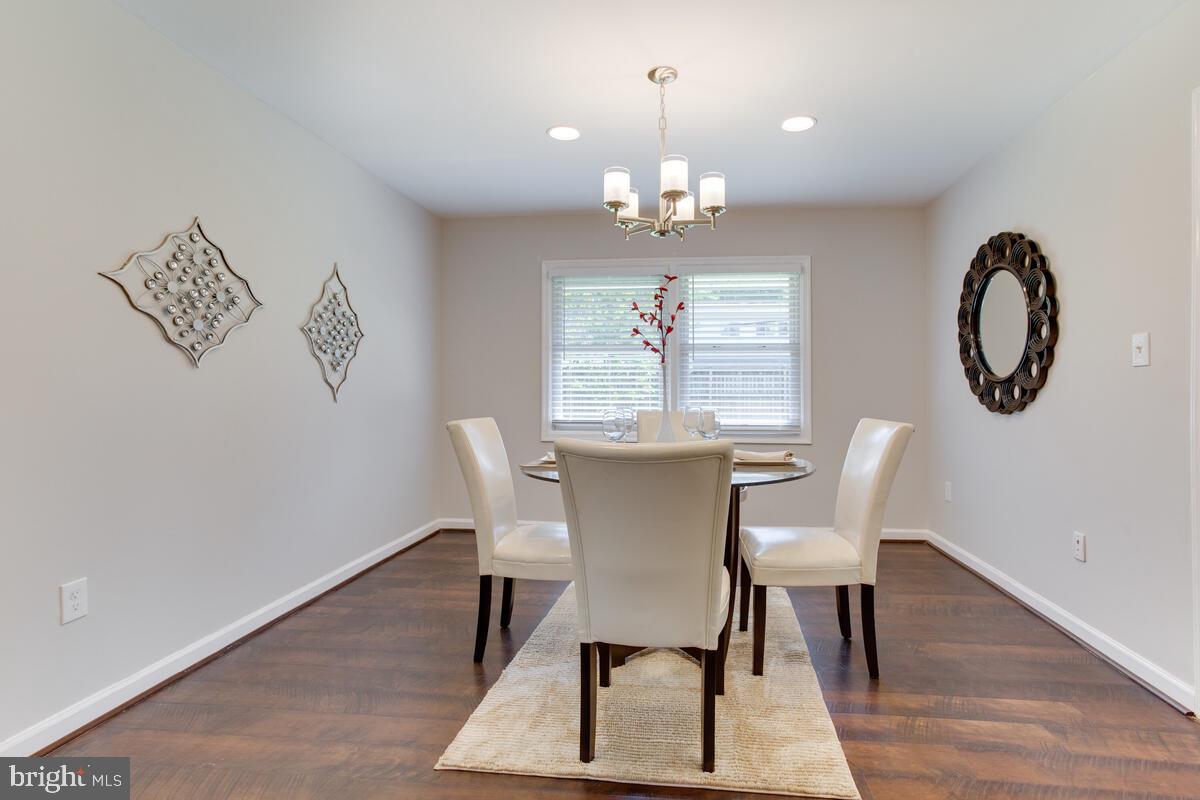 SOMERSET AT BELAIR - Residential