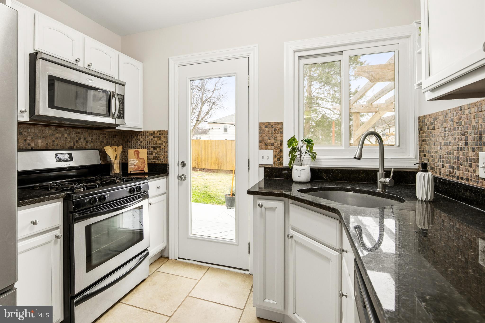 TYLER PARK - Residential