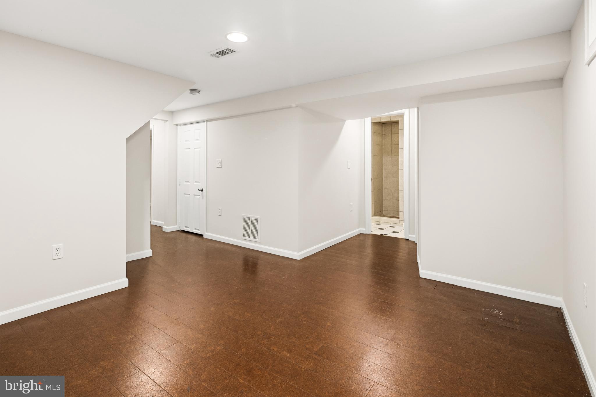 TYLER PARK - Residential