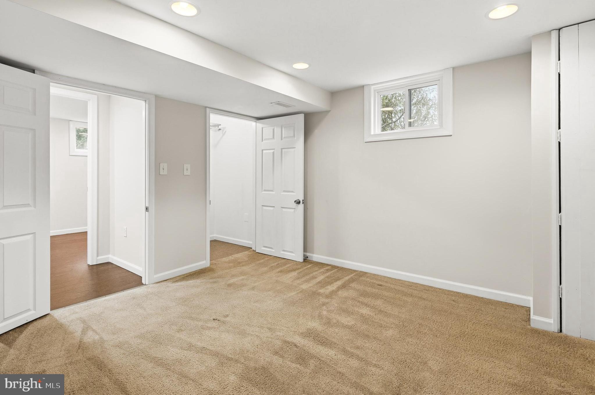 TYLER PARK - Residential