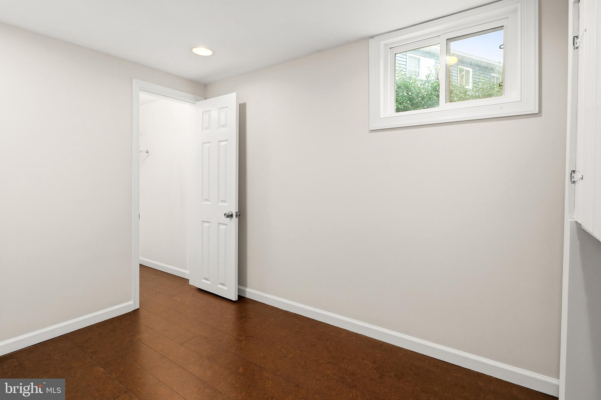 TYLER PARK - Residential